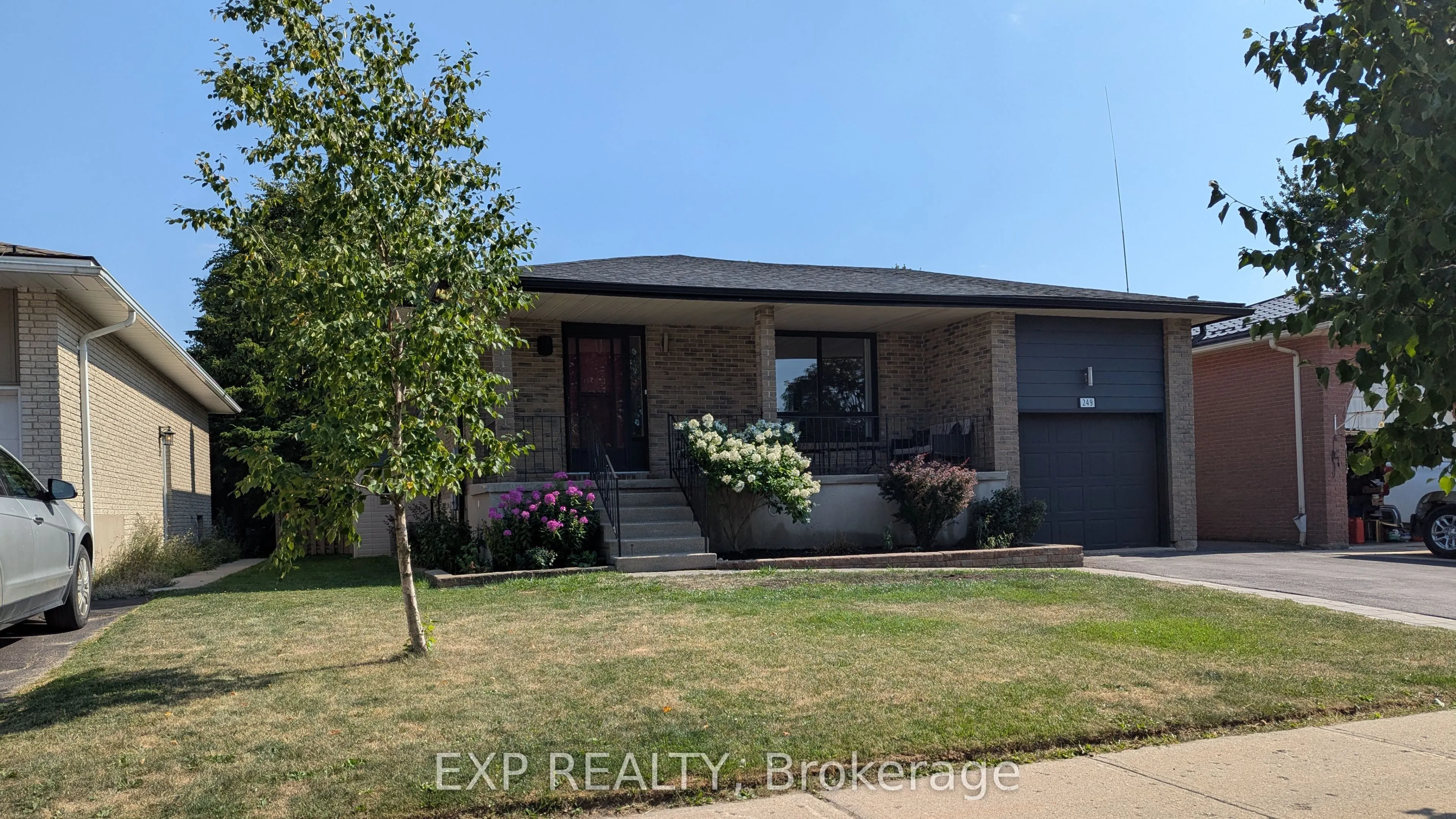 249 Whitelock Street