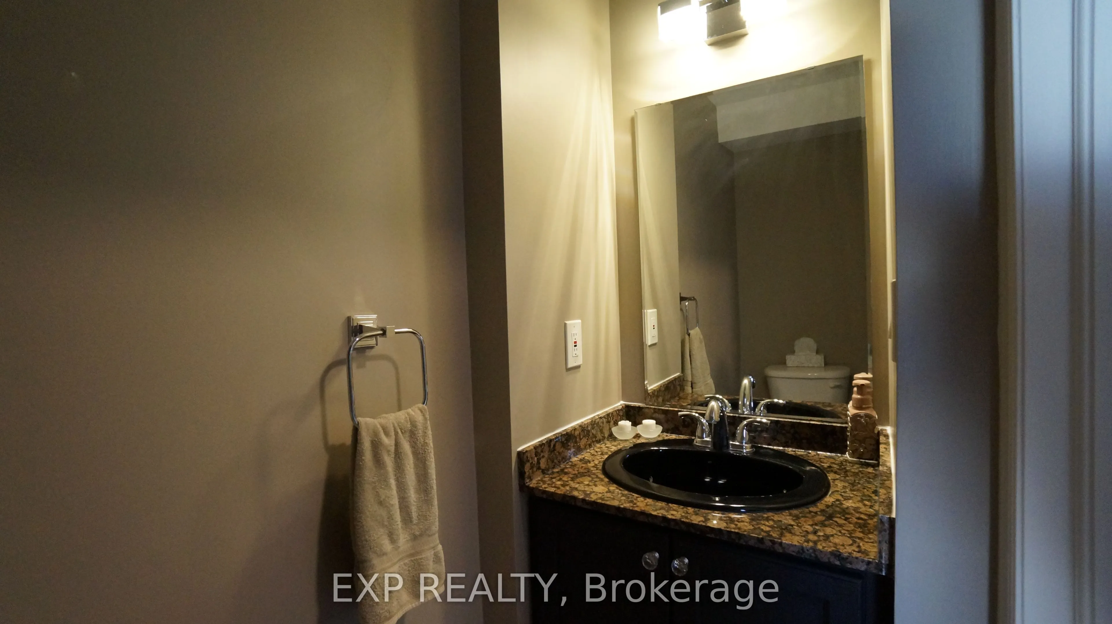 249 Whitelock Street