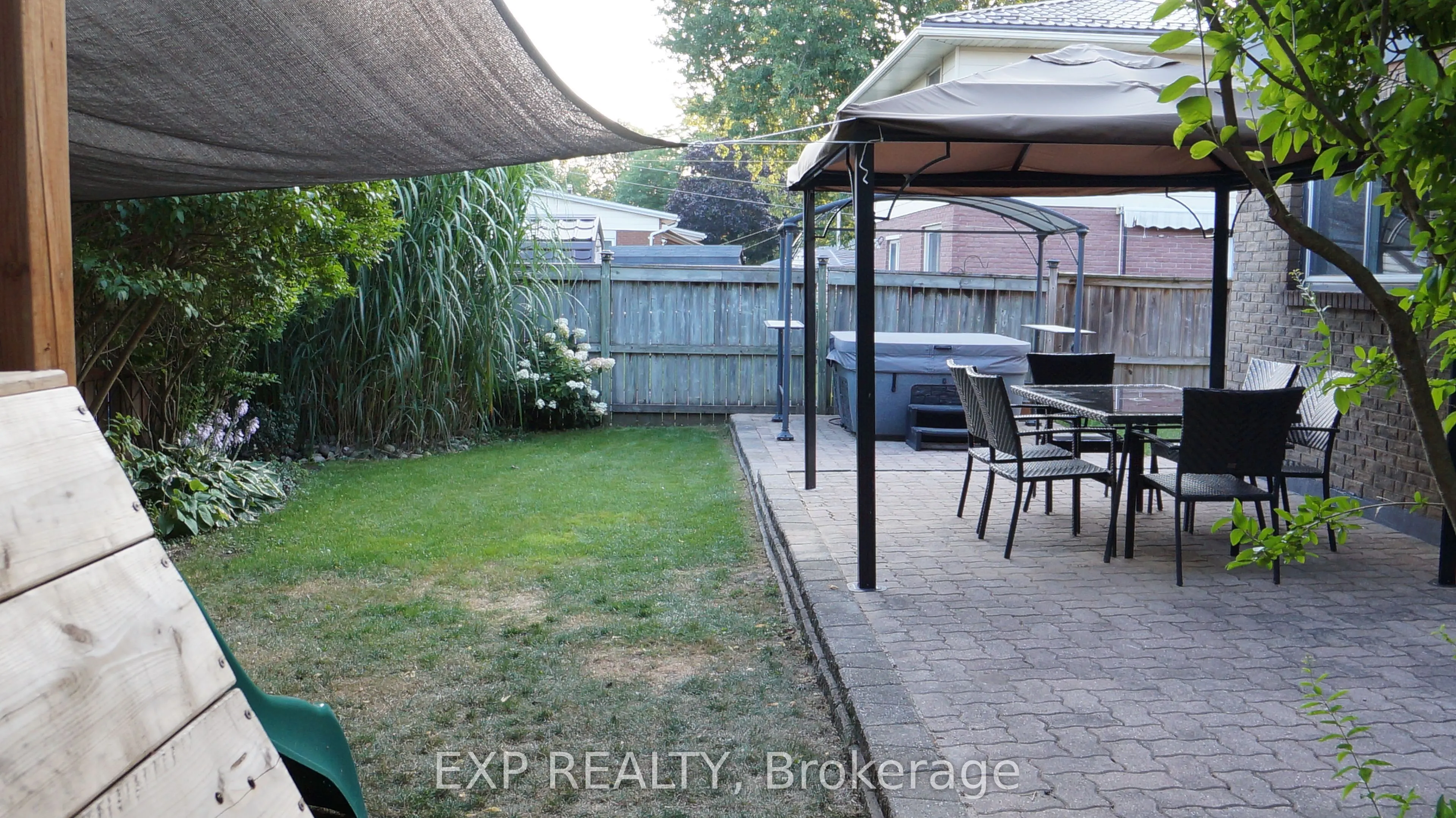 249 Whitelock Street