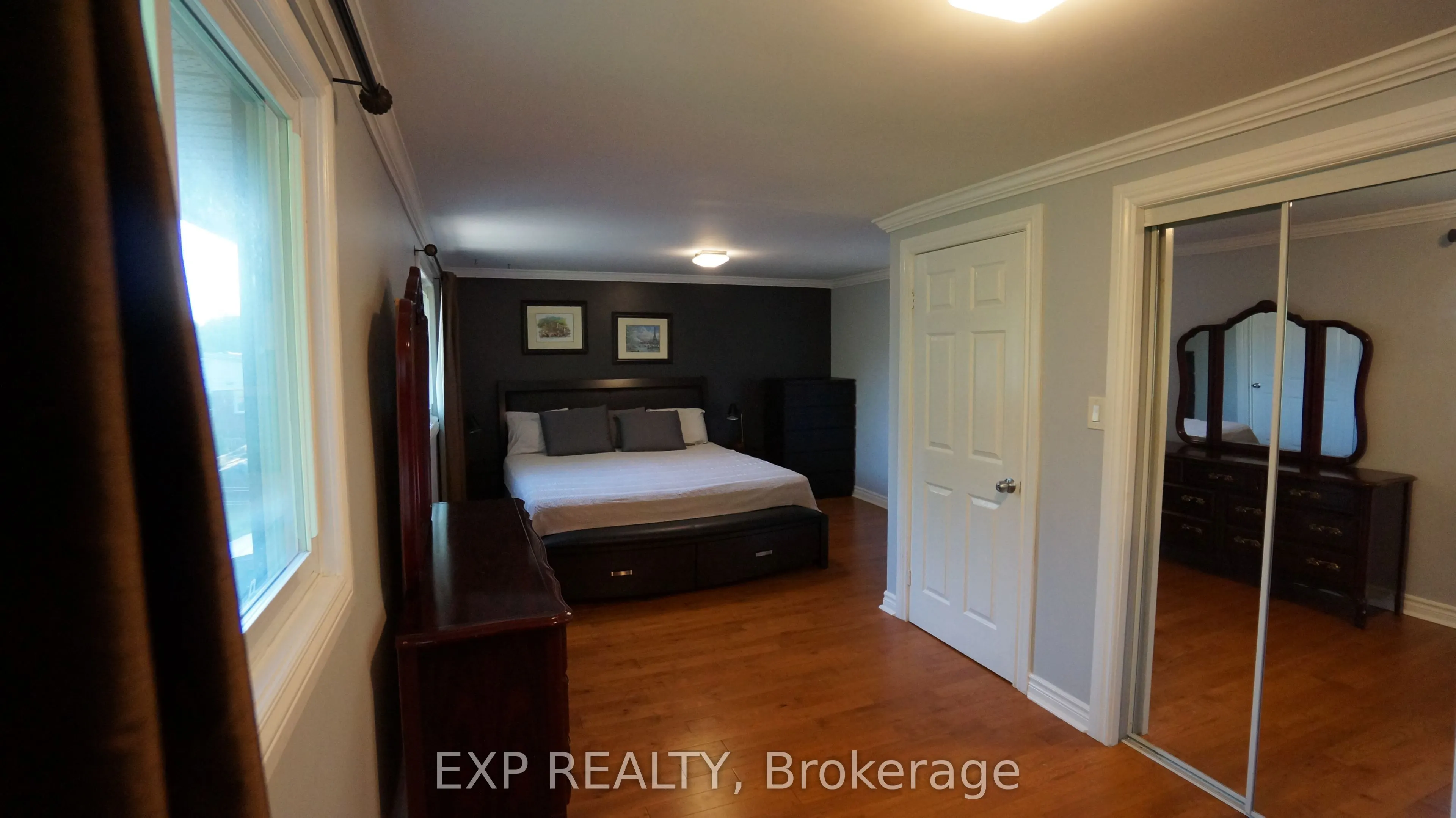 249 Whitelock Street