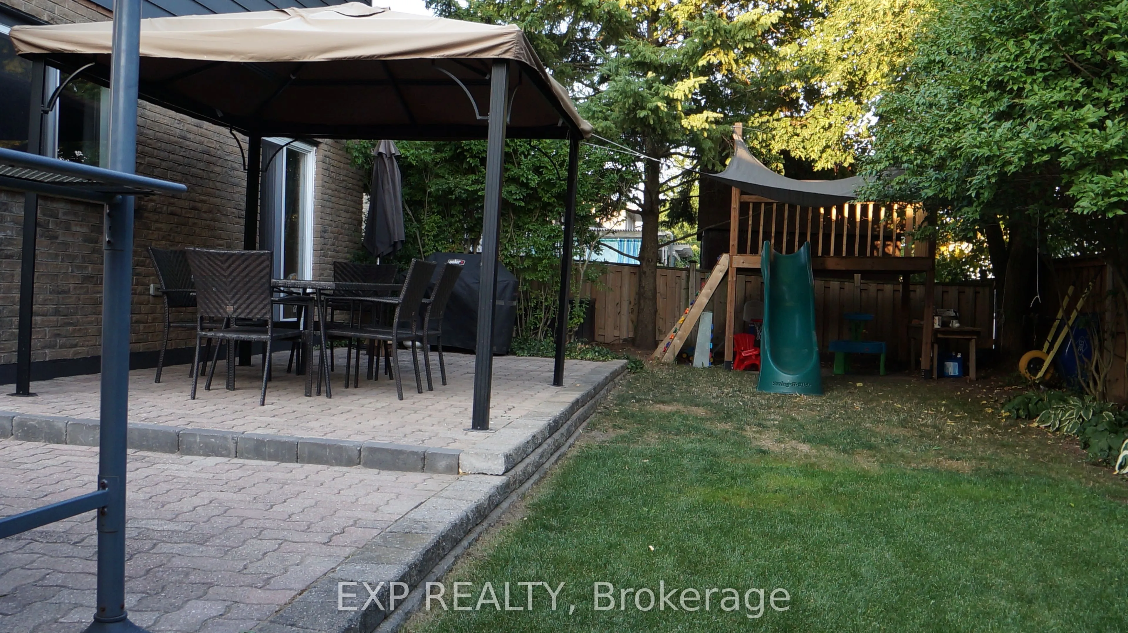 249 Whitelock Street