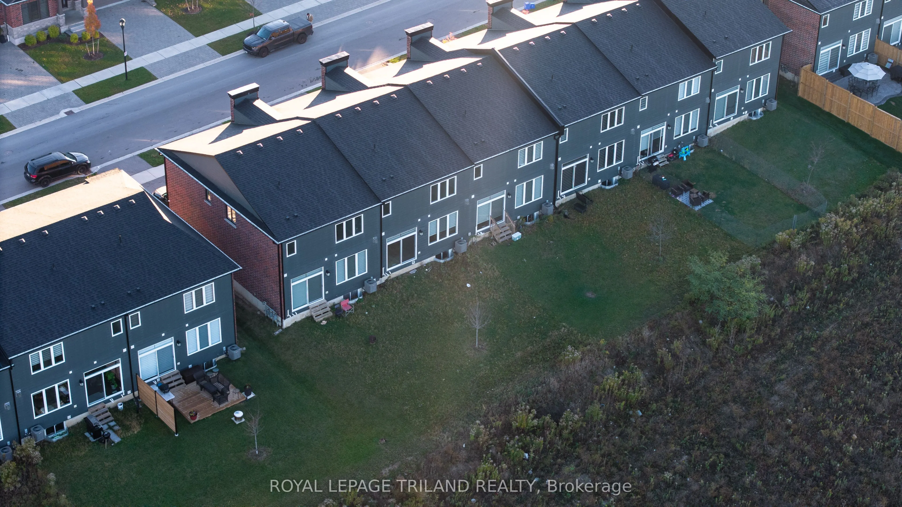 1091 Upperpoint Avenue