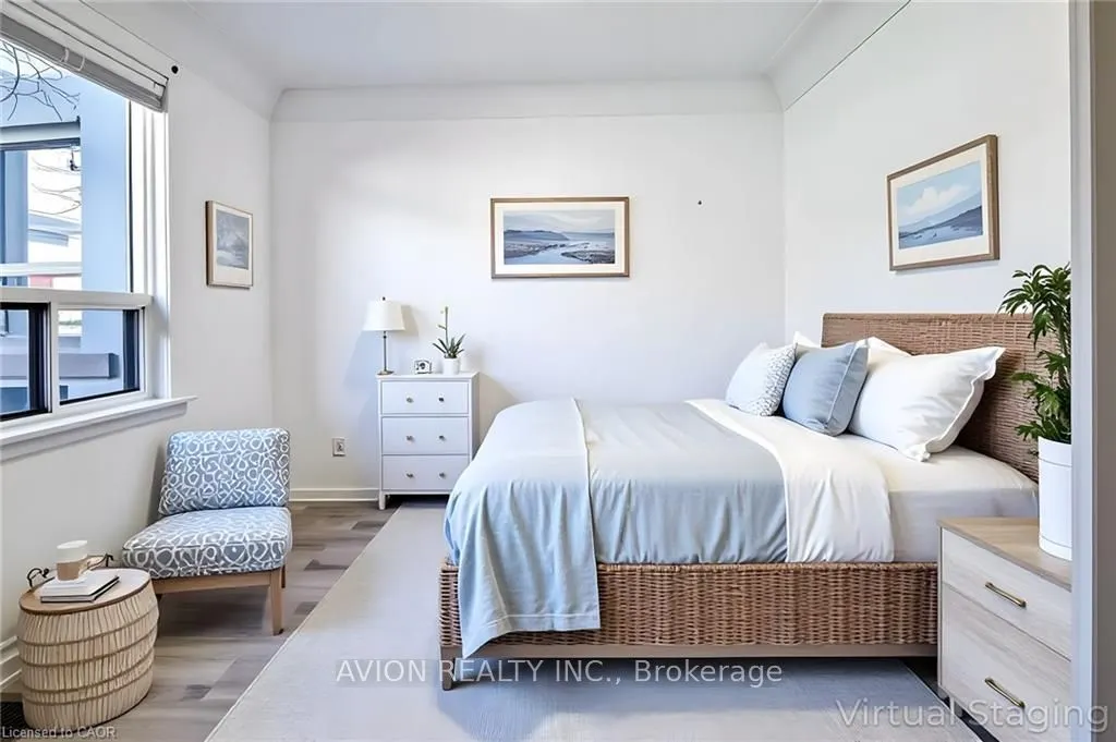 26 BARTON Street W, #1