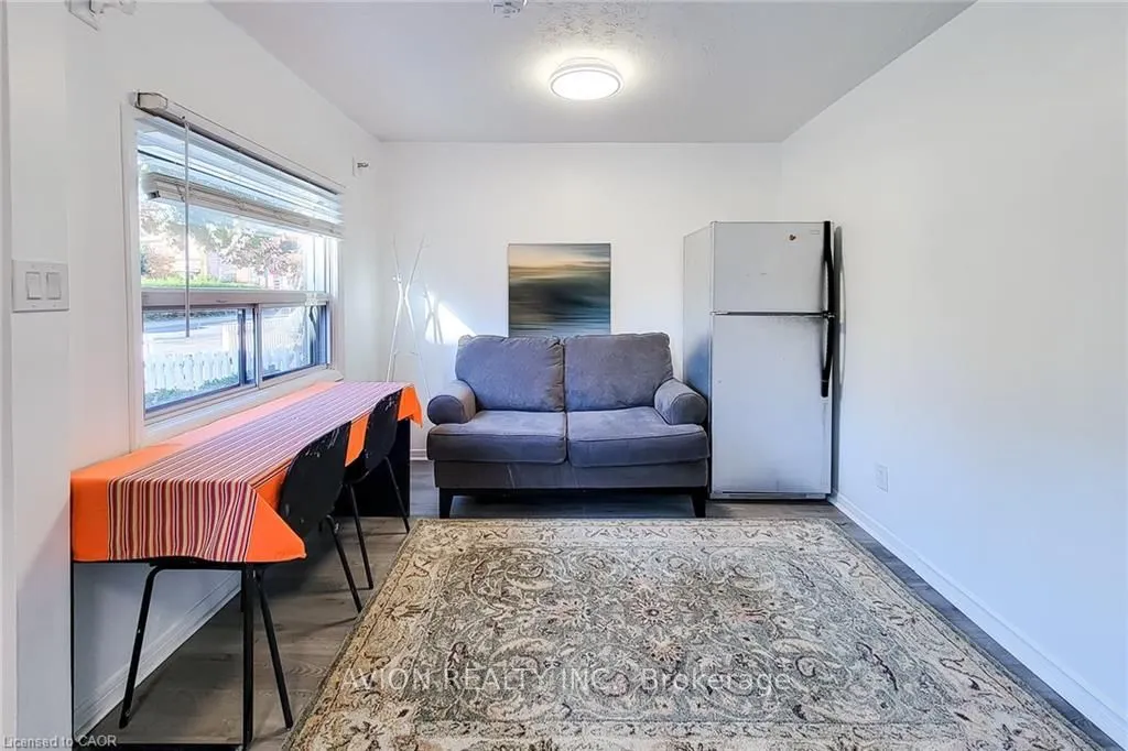 26 BARTON Street W, #1