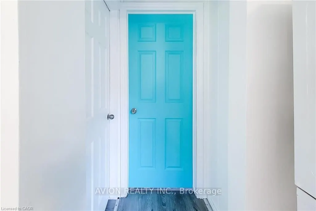 26 BARTON Street W, #1