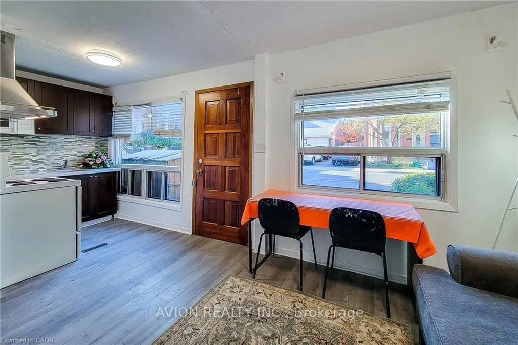 26 BARTON Street W, #1