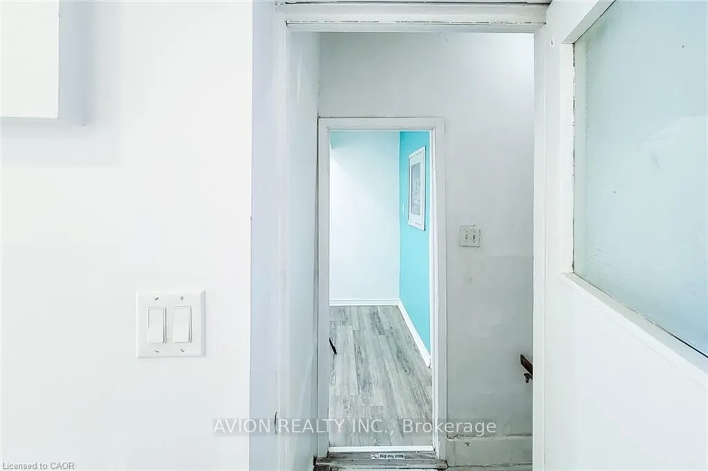 26 BARTON Street W, #2