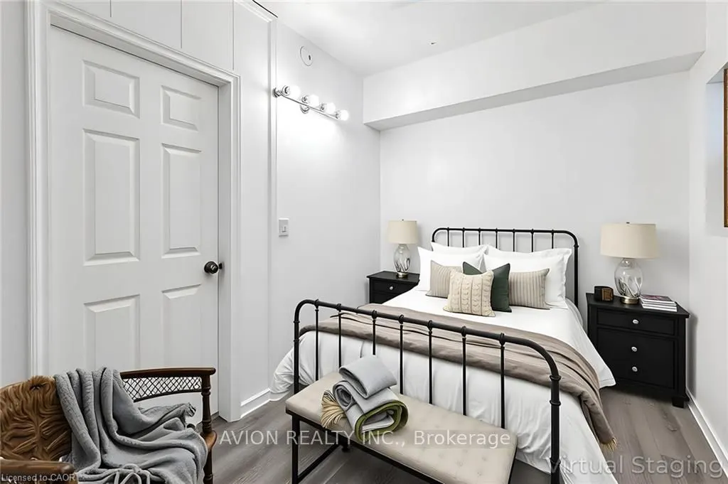 26 BARTON Street W, #2