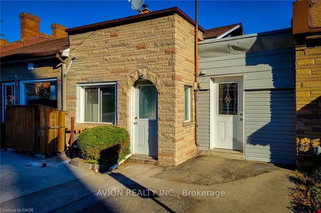 26 BARTON Street W, #2