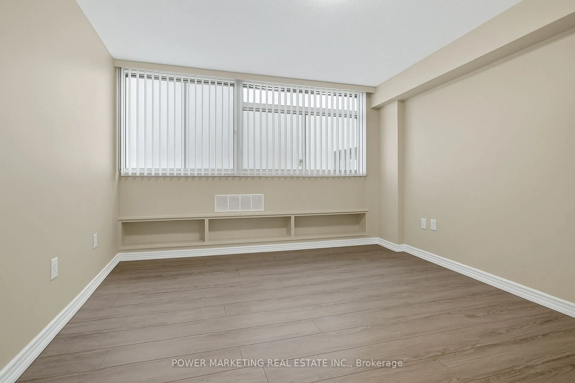 500 LAURIER Avenue W, #2806