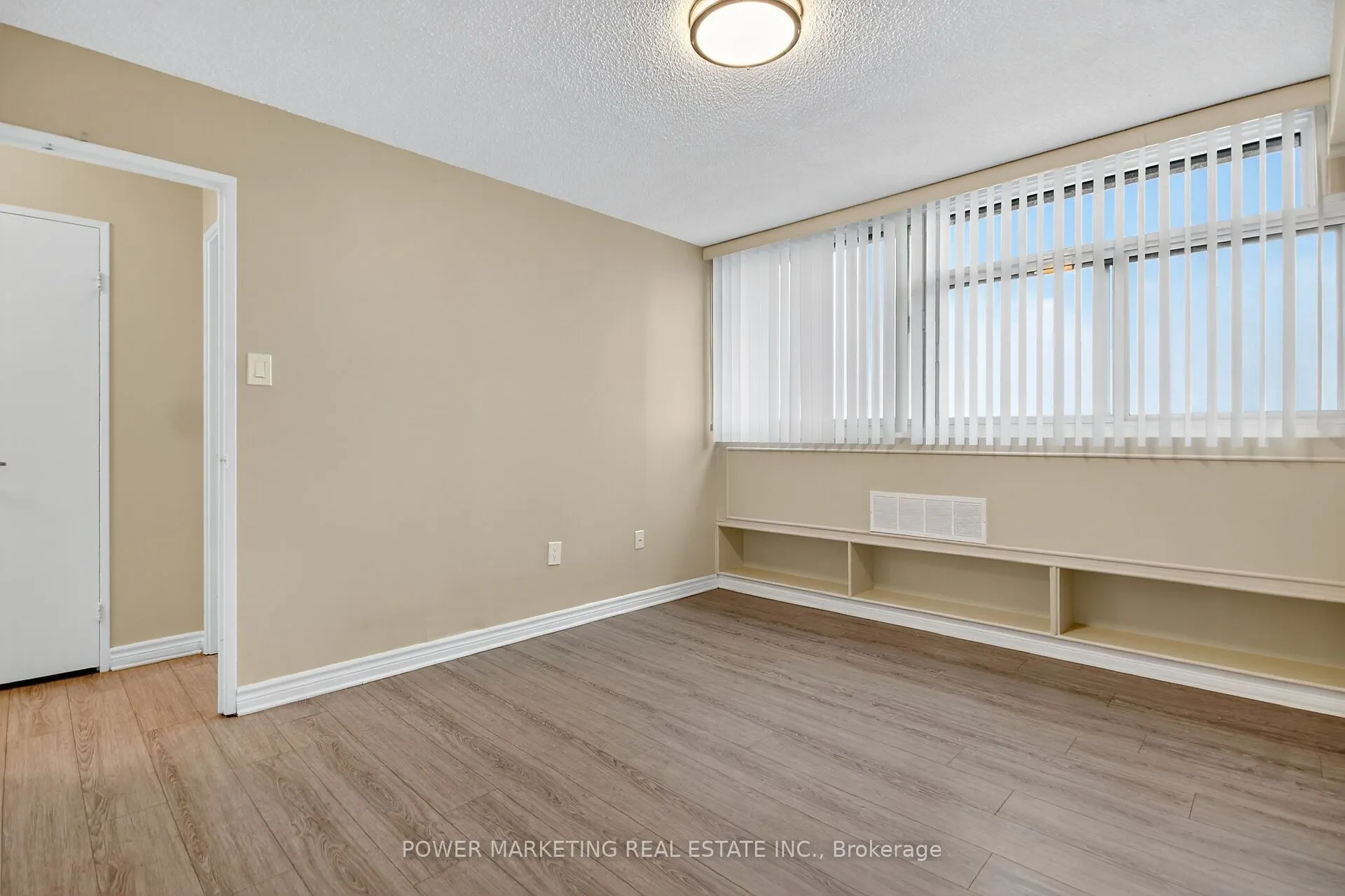 500 LAURIER Avenue W, #2806