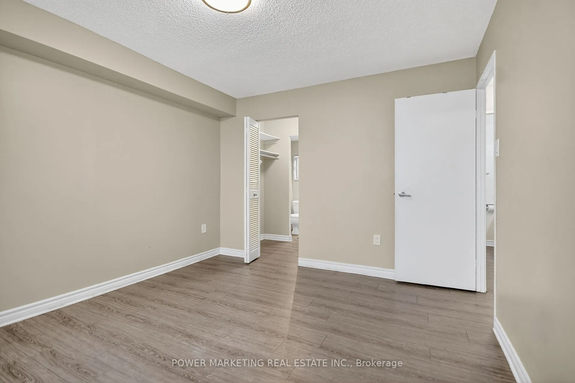 500 LAURIER Avenue W, #2806