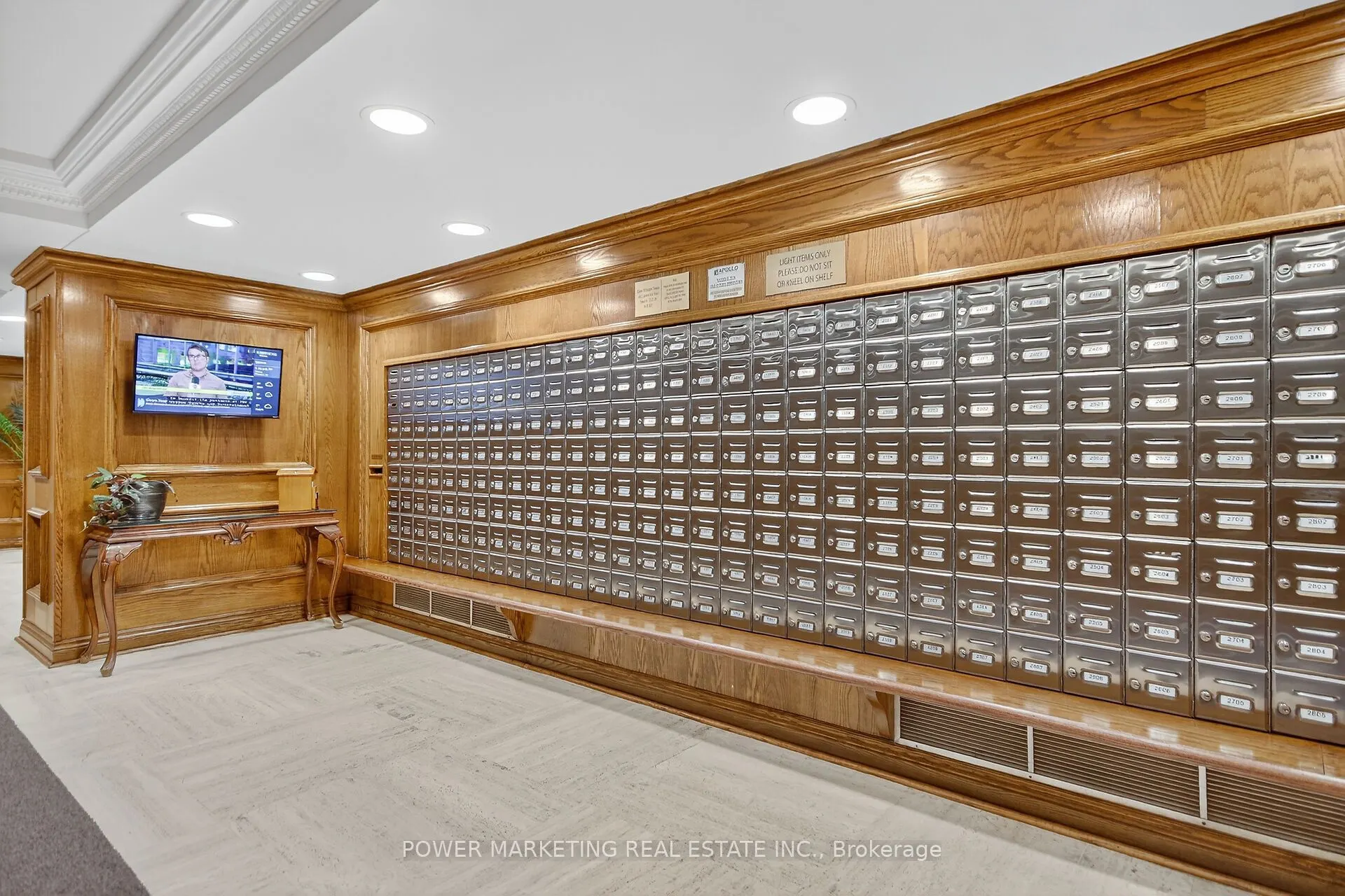 500 LAURIER Avenue W, #2806