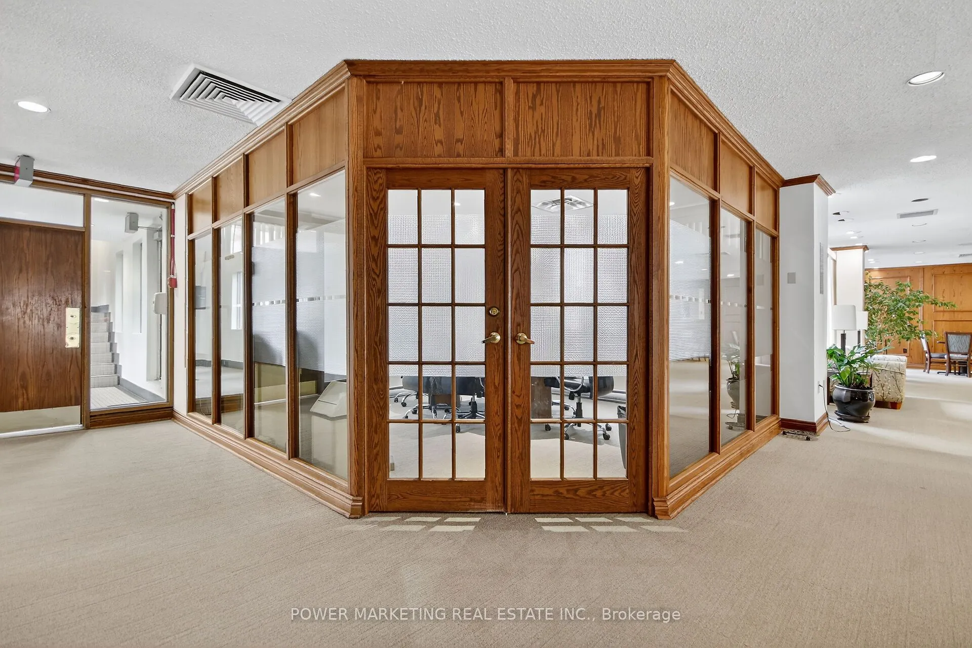 500 LAURIER Avenue W, #2806