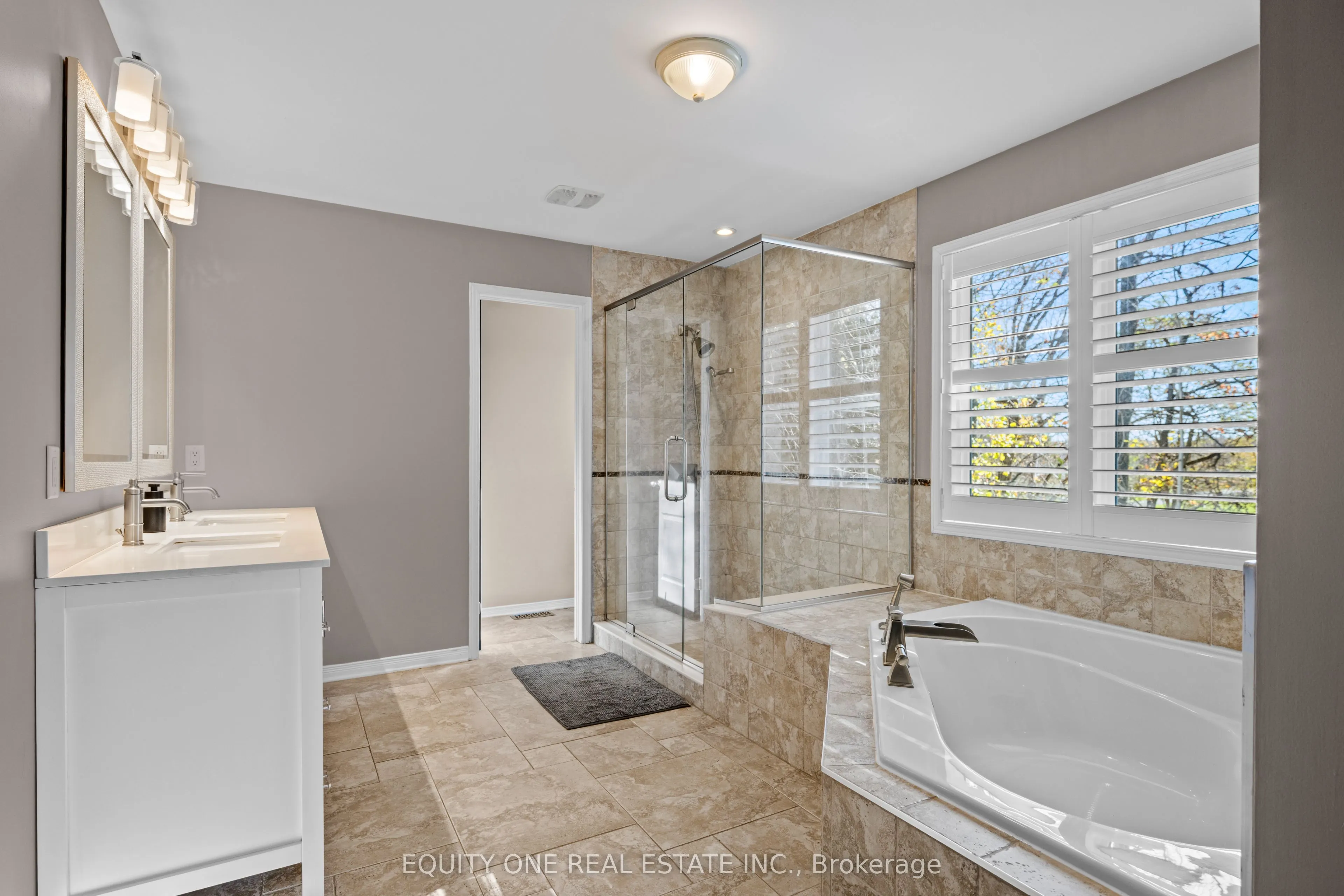 133 Arbourbrook Boulevard