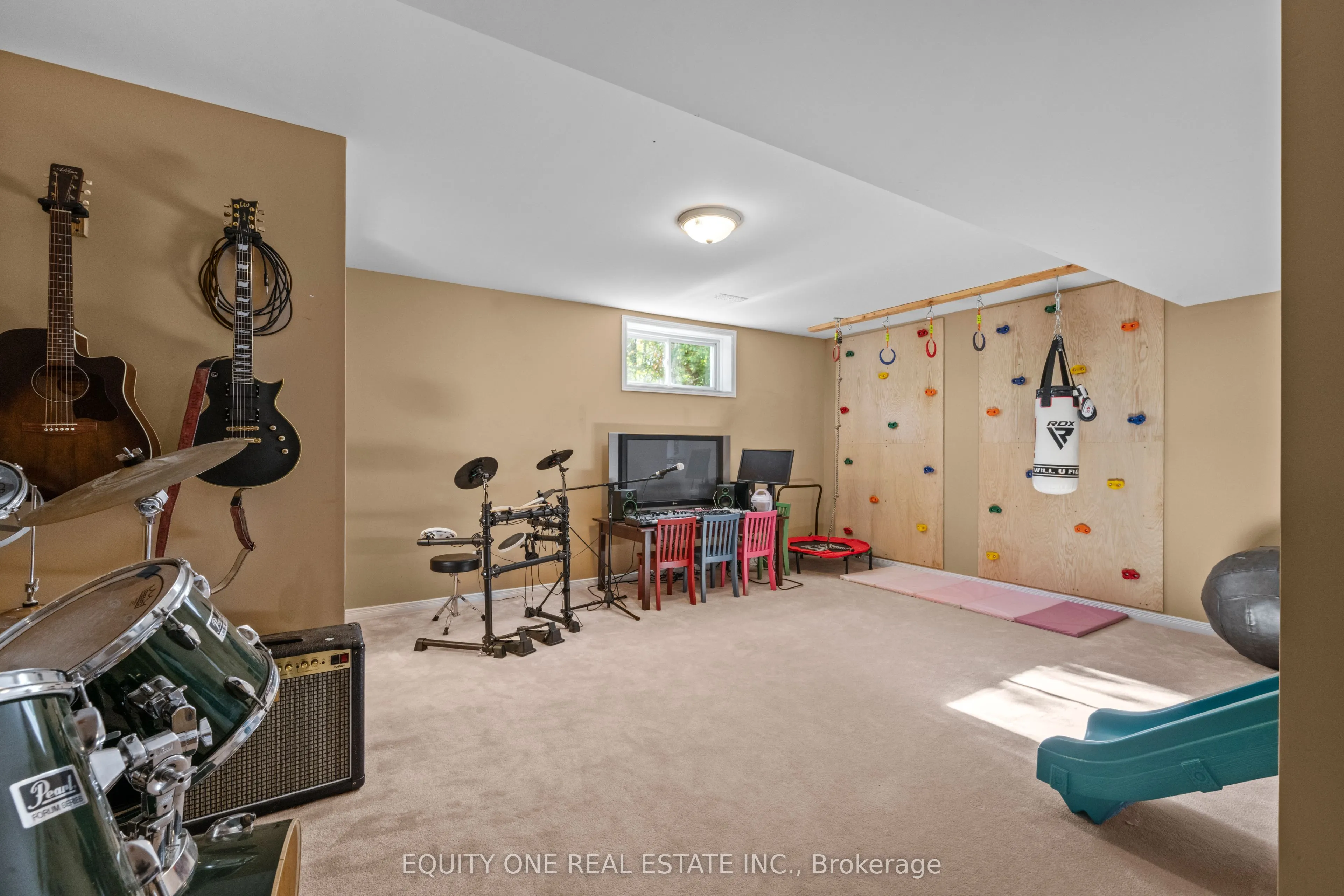 133 Arbourbrook Boulevard