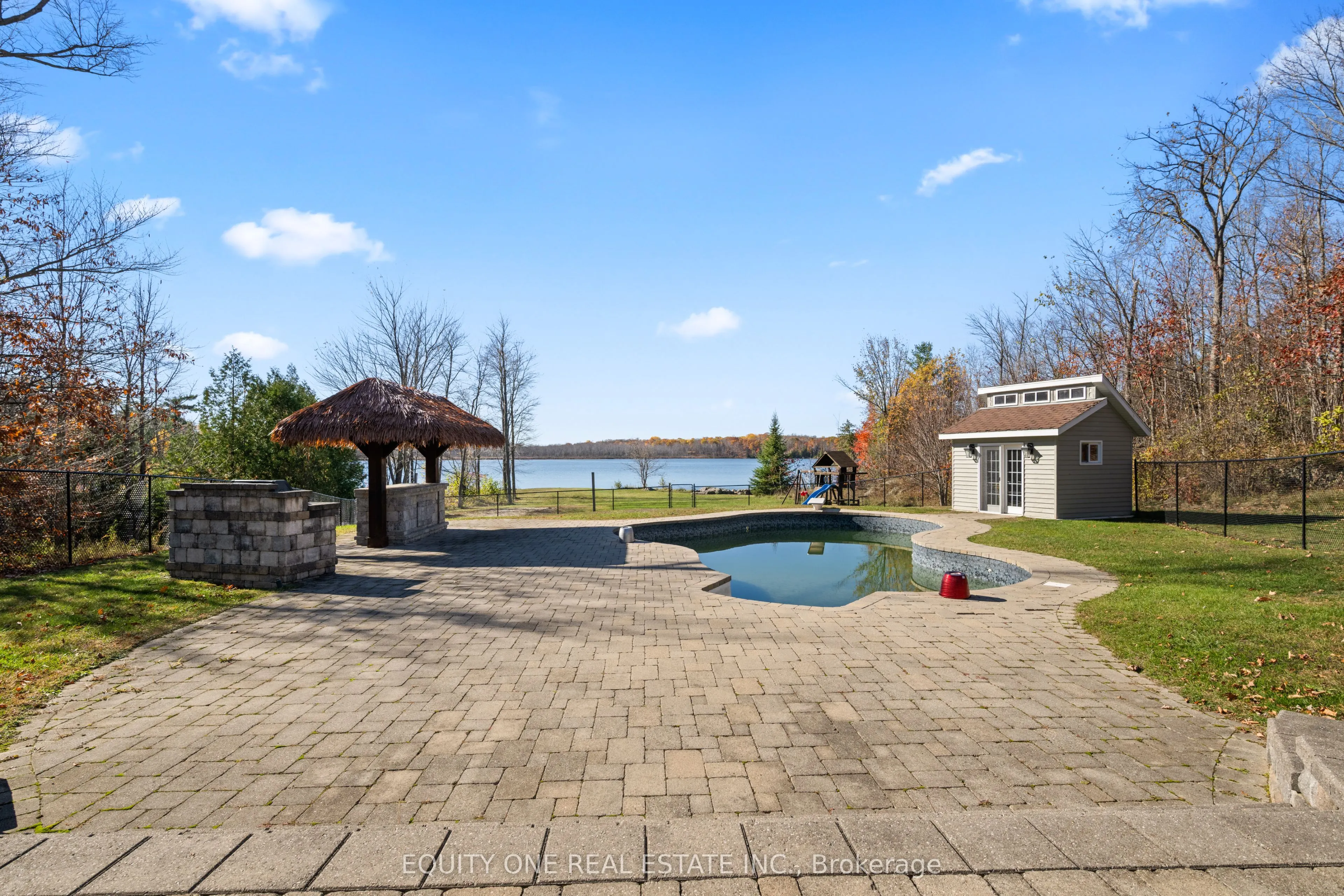 1099c Polar Bear Lane