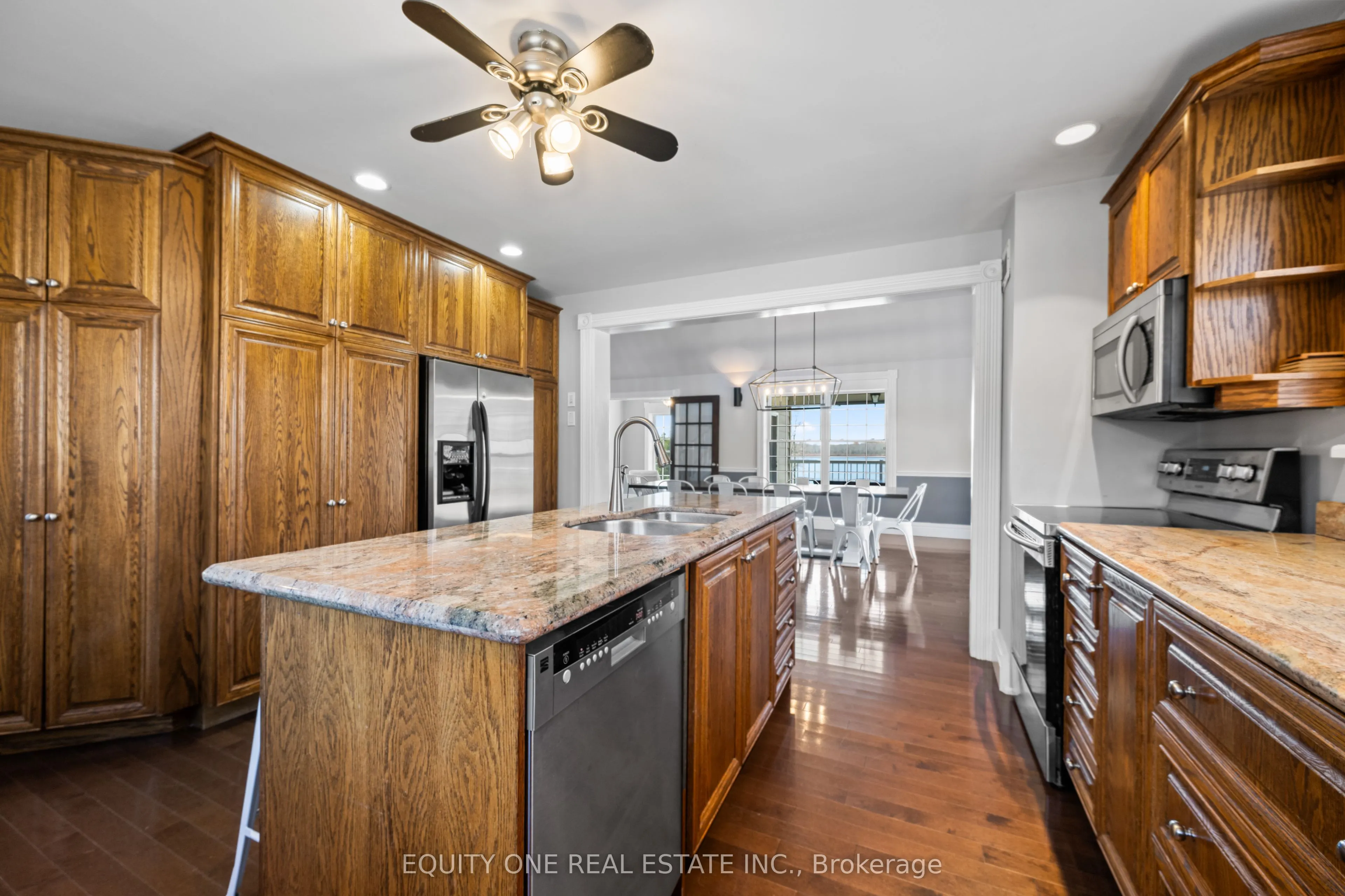 1099c Polar Bear Lane