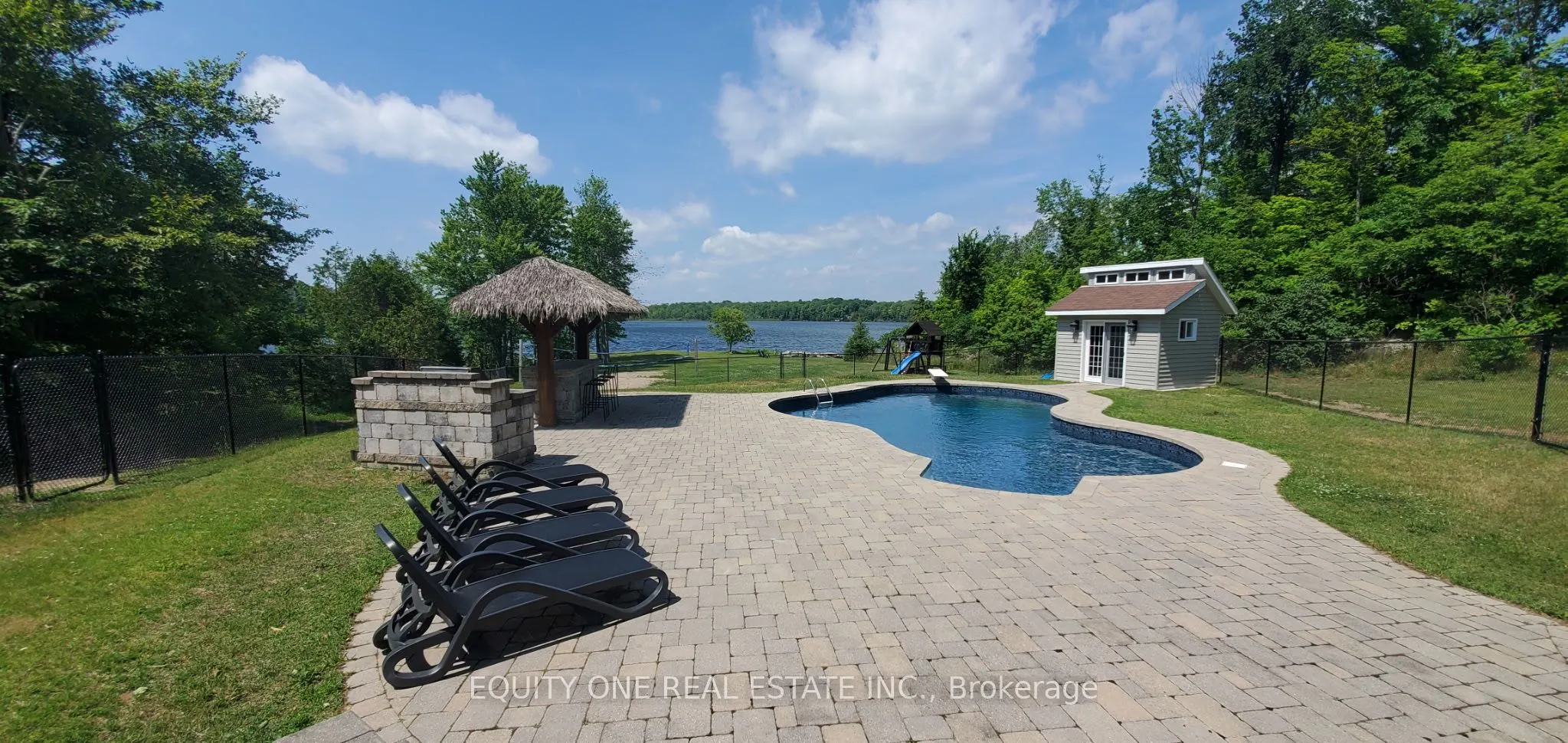 1099c Polar Bear Lane