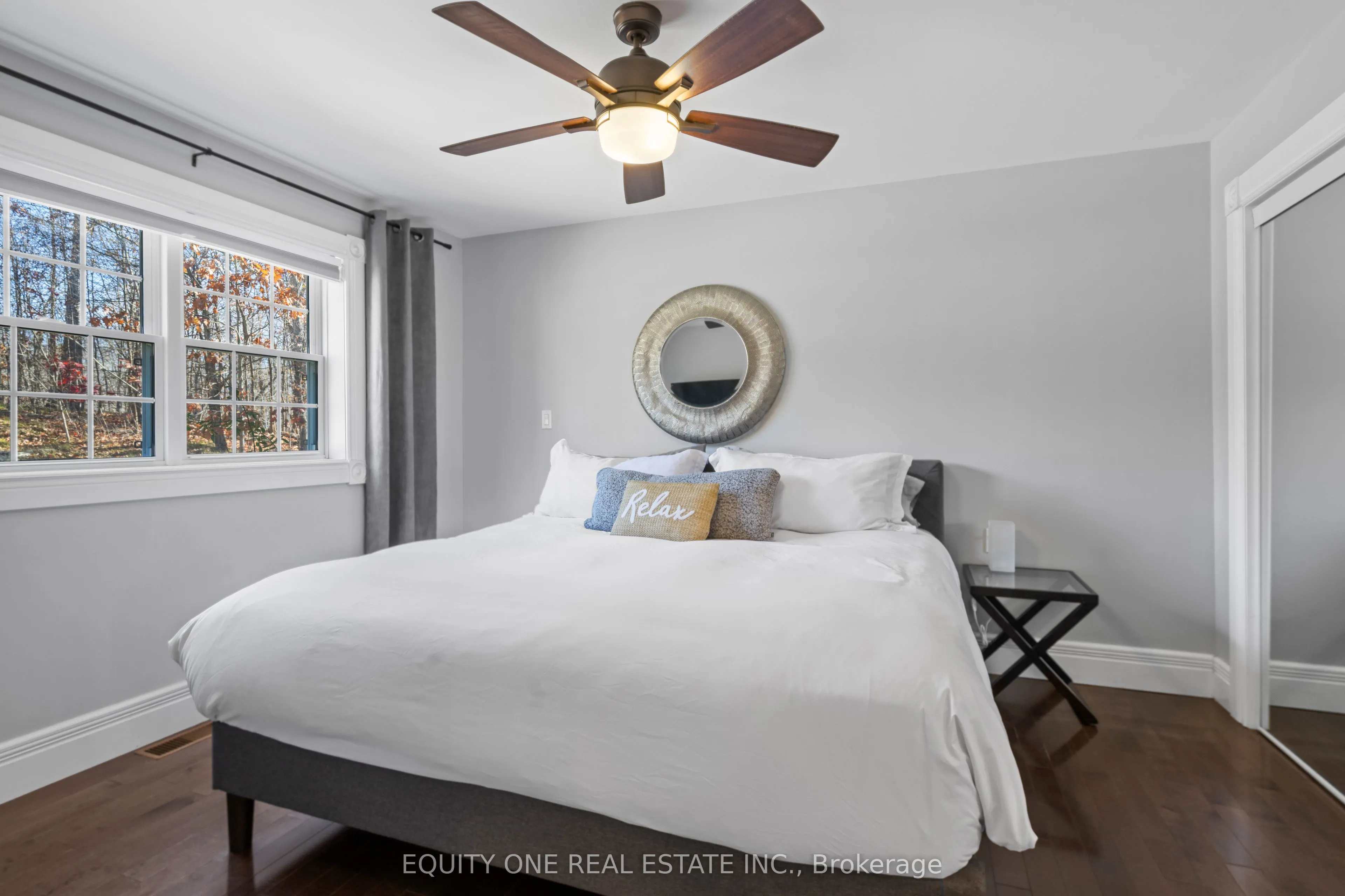 1099c Polar Bear Lane