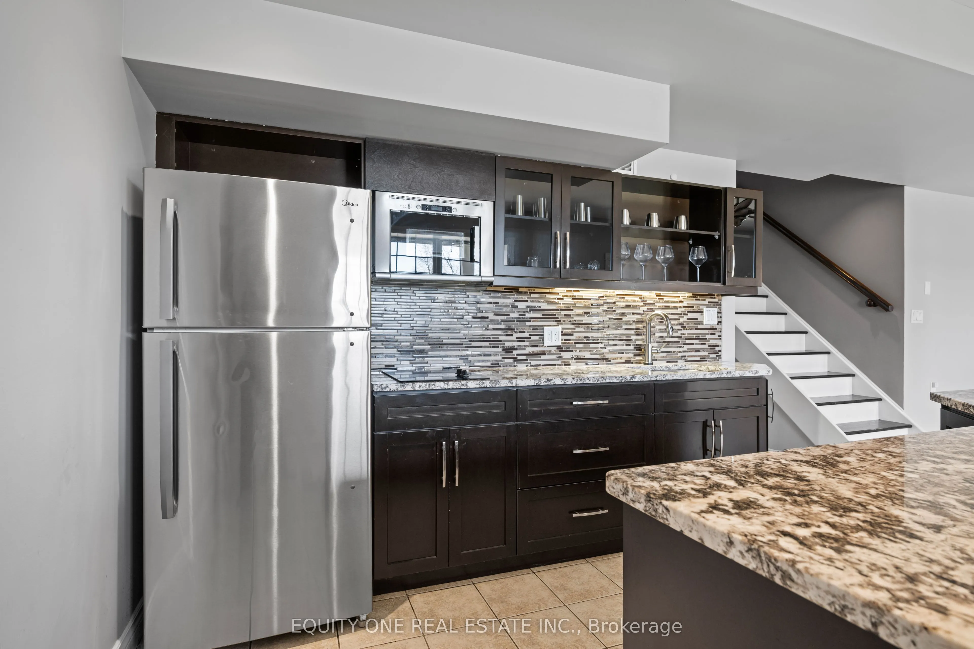 1099c Polar Bear Lane