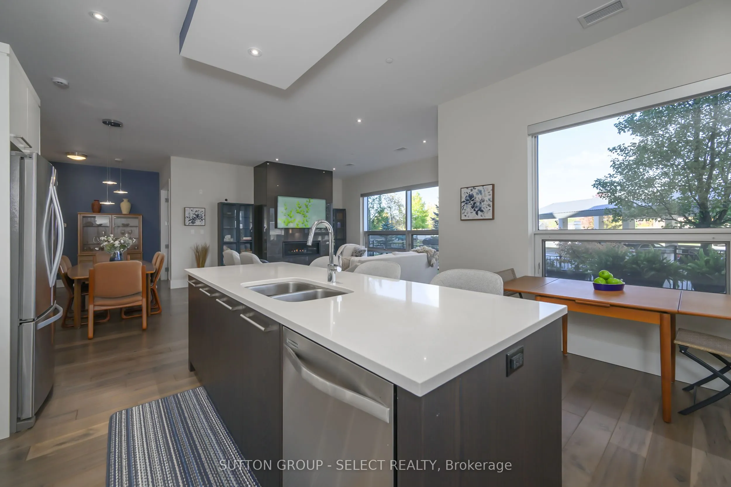 1705 Fiddlehead Place, #107