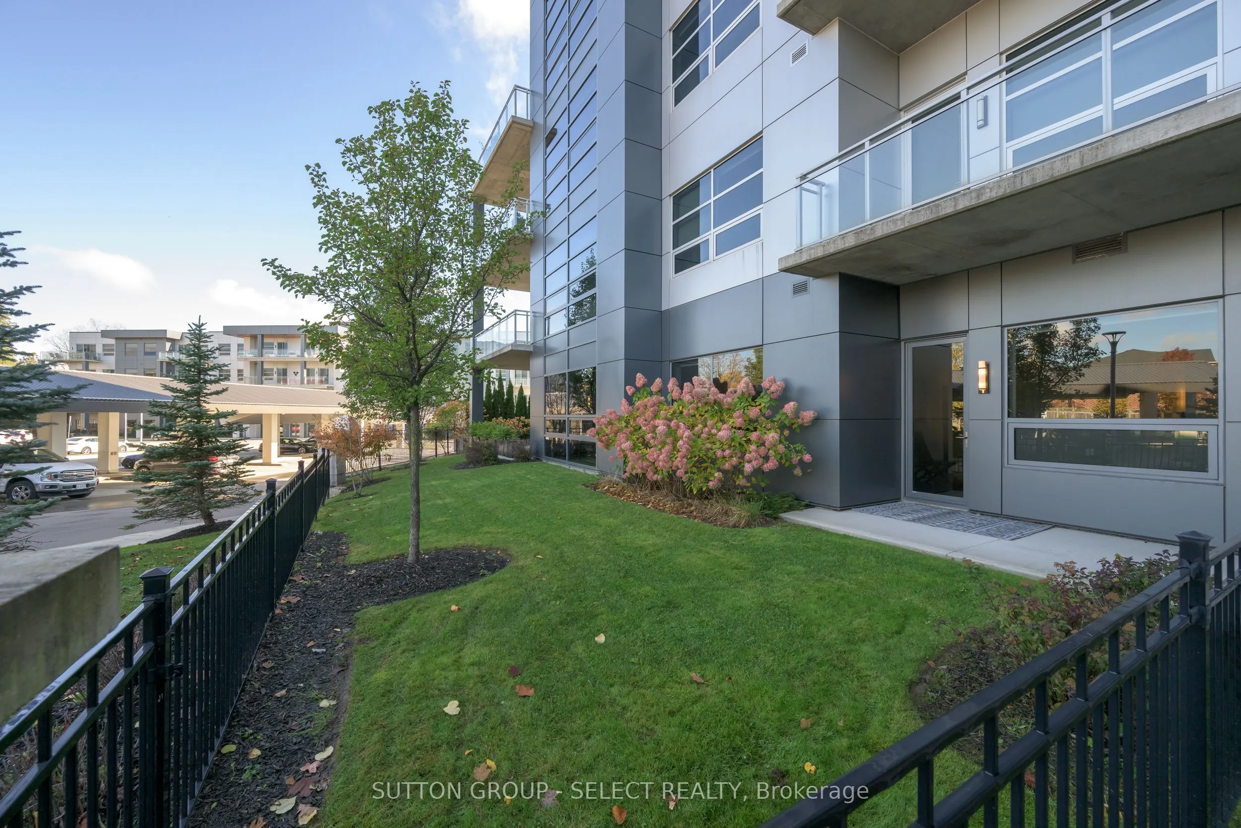 1705 Fiddlehead Place, #107