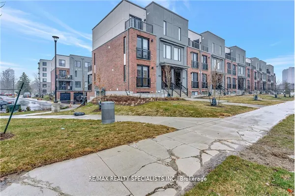 99 Roger Street, #21