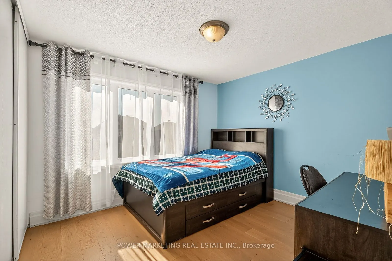 657 Clearbrook Drive N, #657