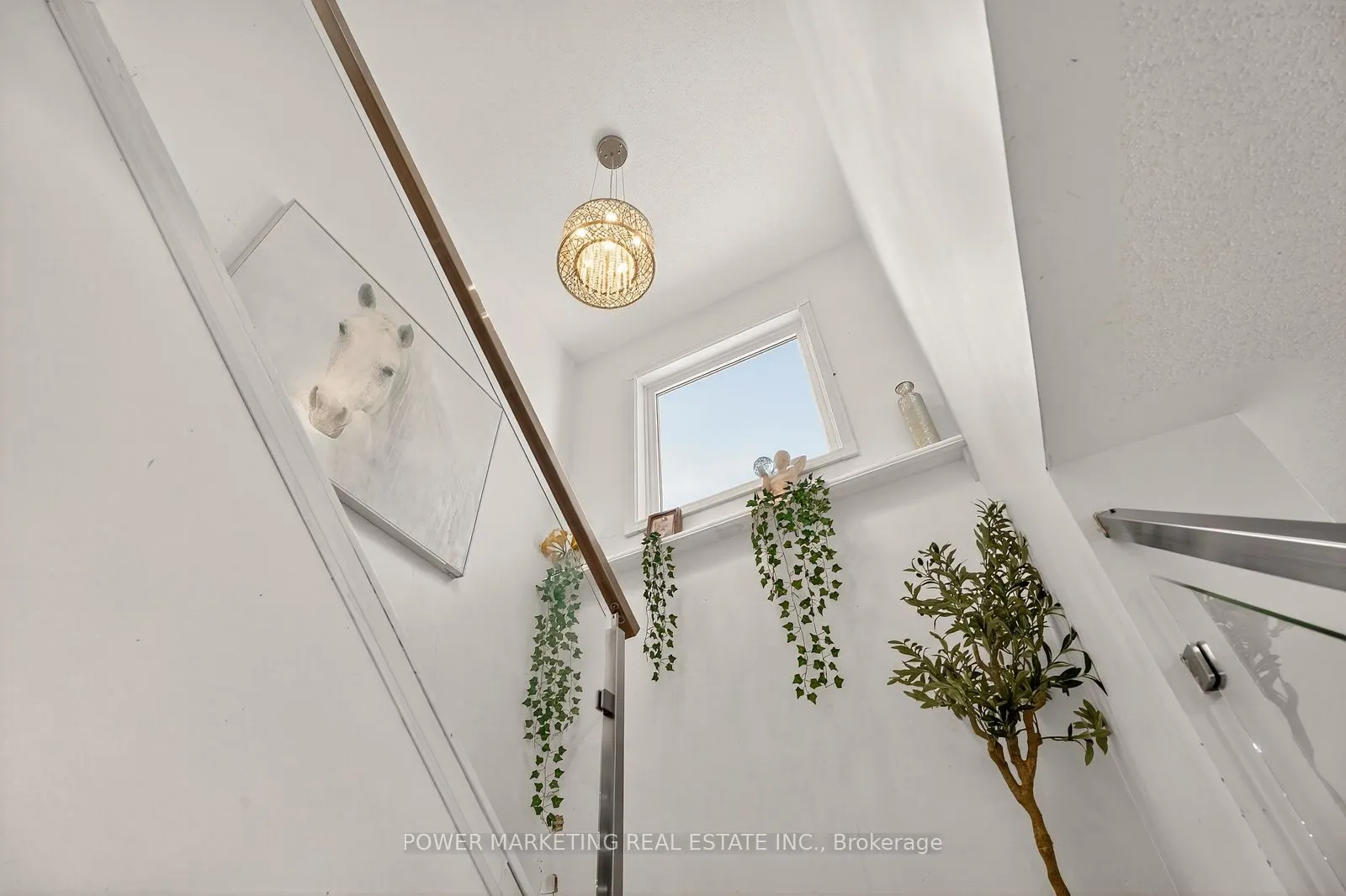 657 Clearbrook Drive N, #657