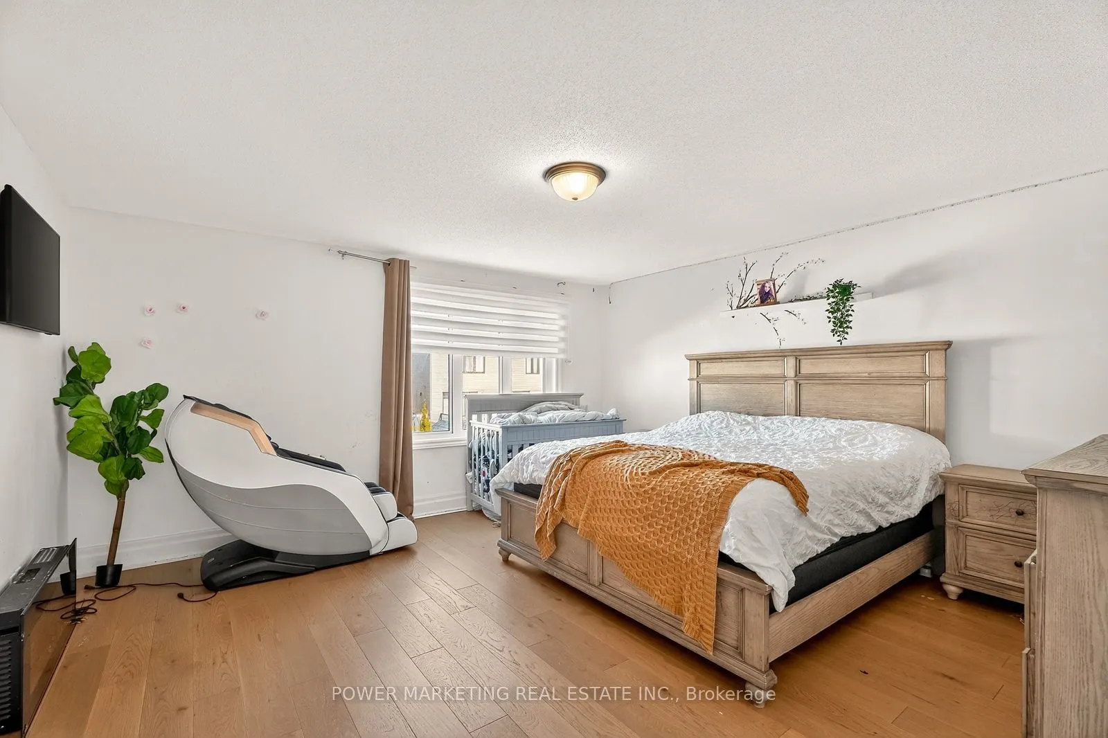 657 Clearbrook Drive N, #657