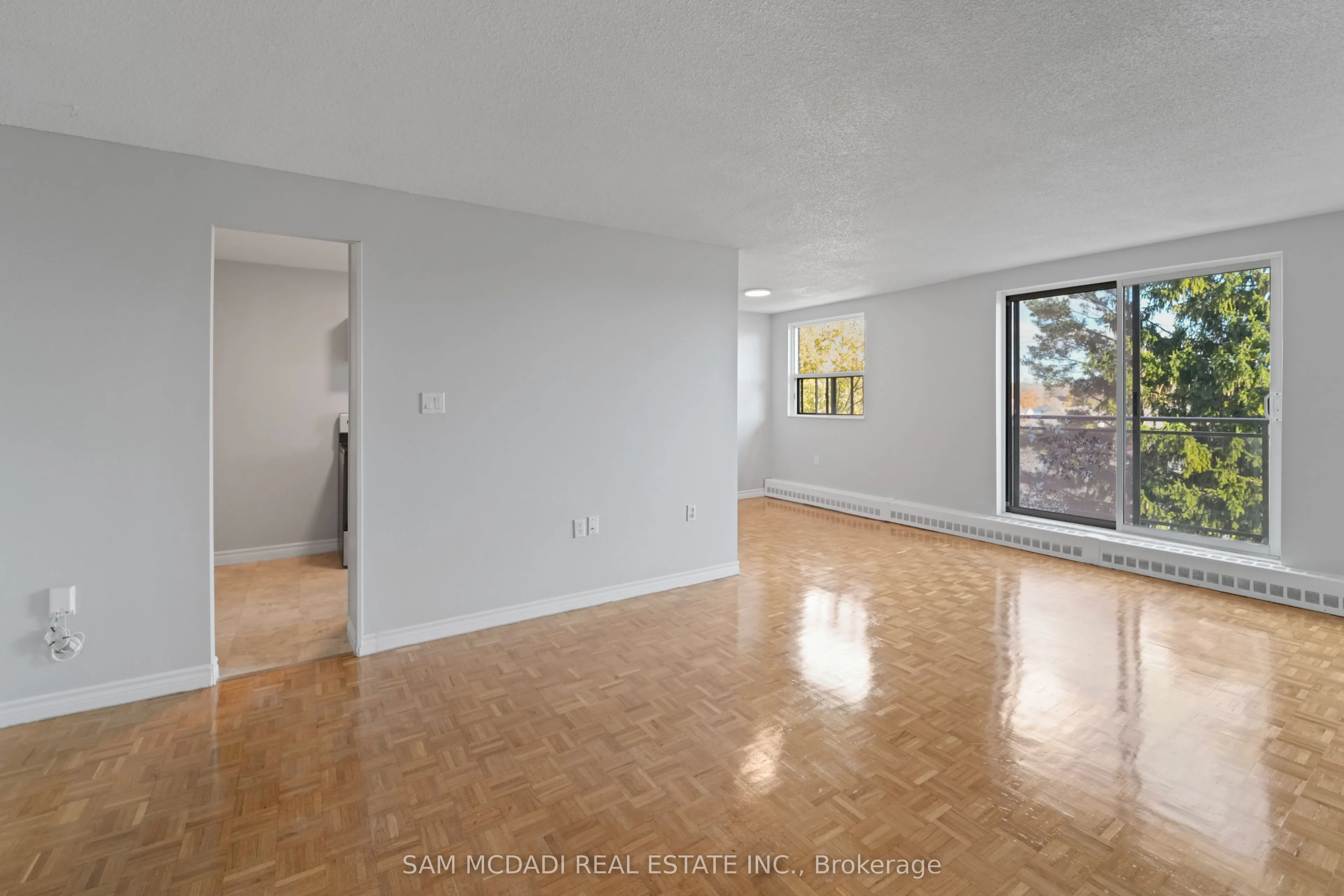 62 Spencer Street E, #403