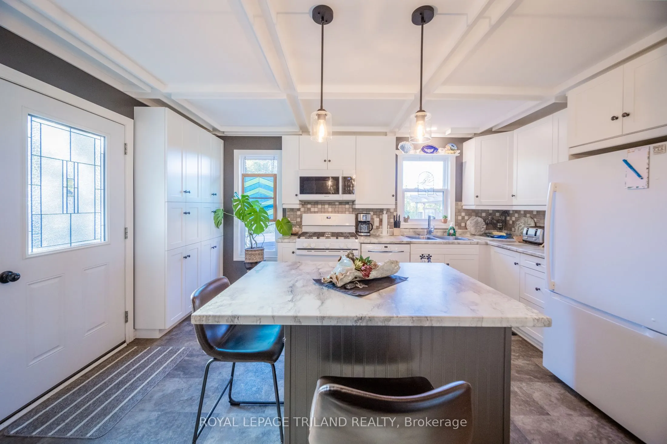 72777 Bluewater Highway