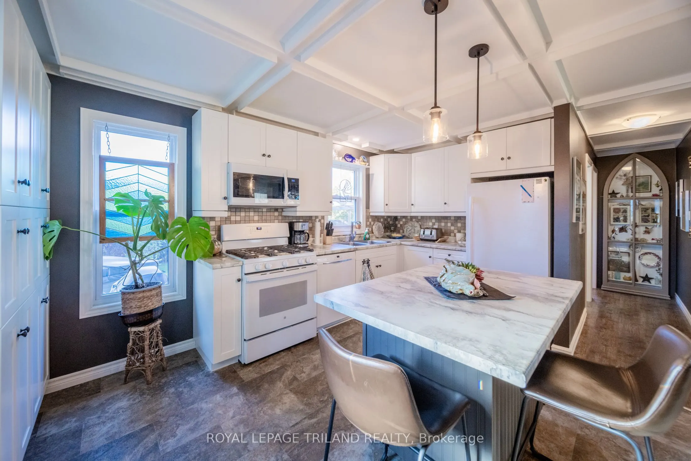 72777 Bluewater Highway