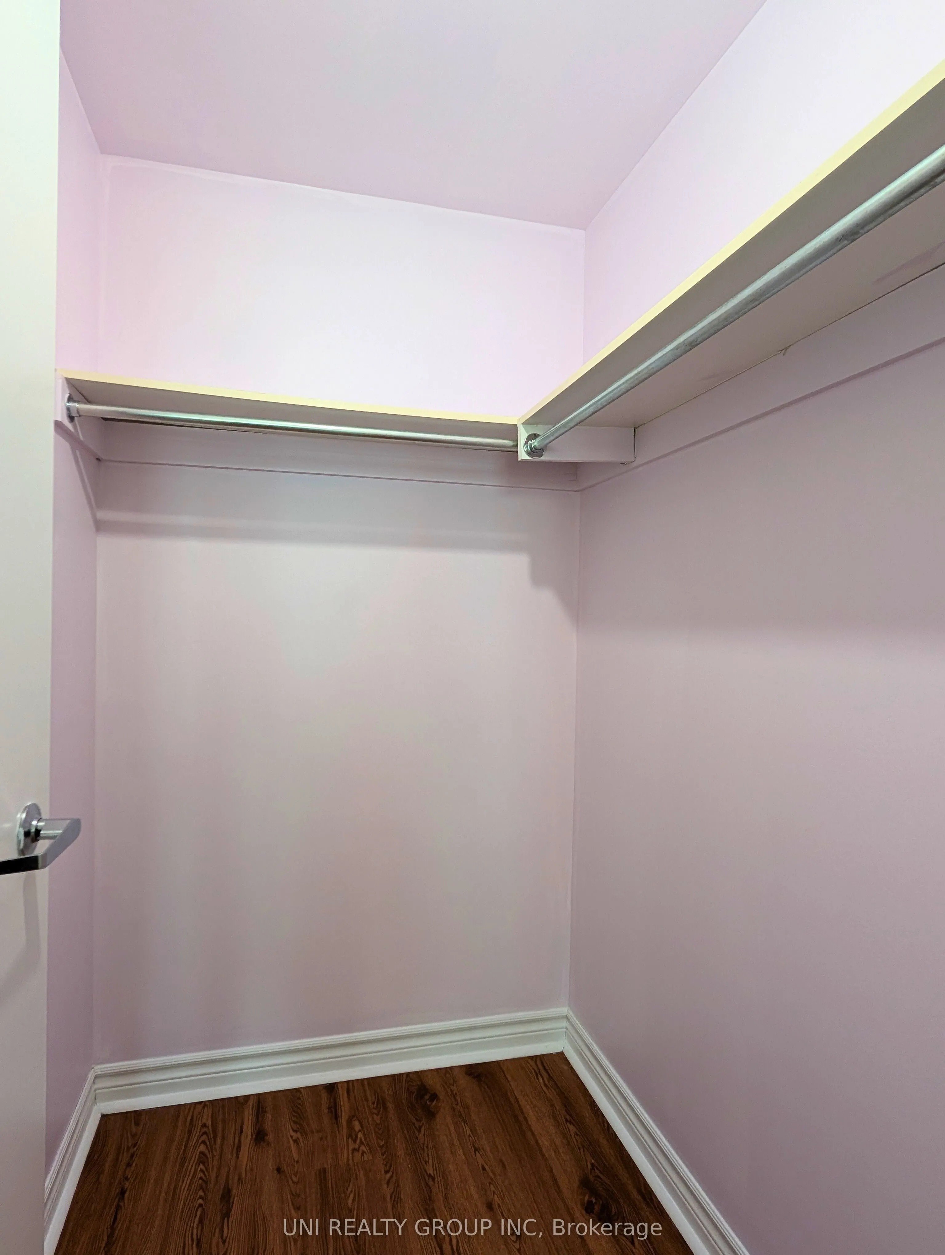 200 RIDEAU Street, #302