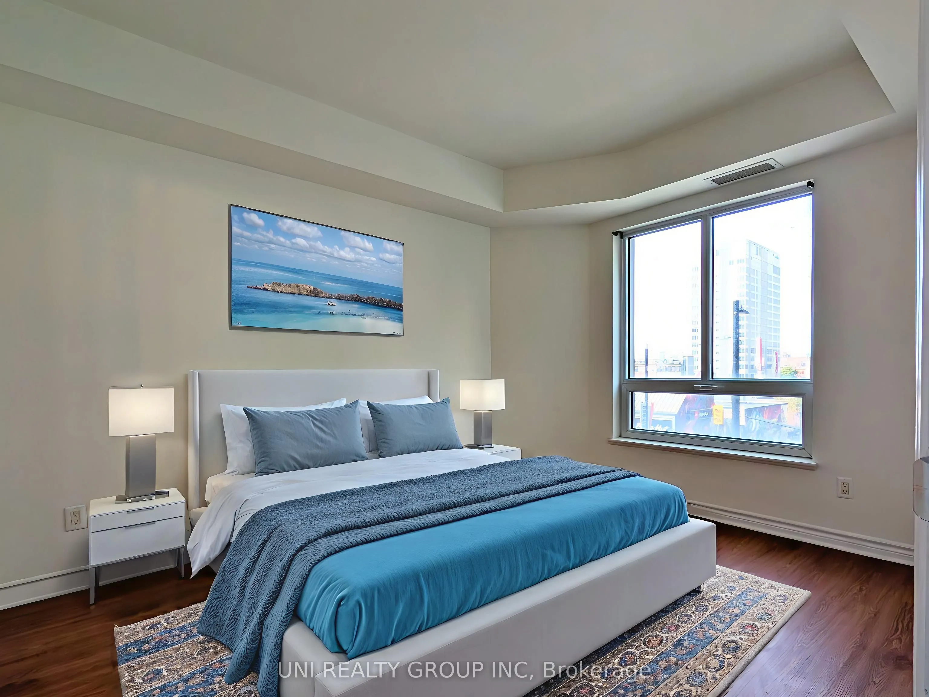 200 RIDEAU Street, #302