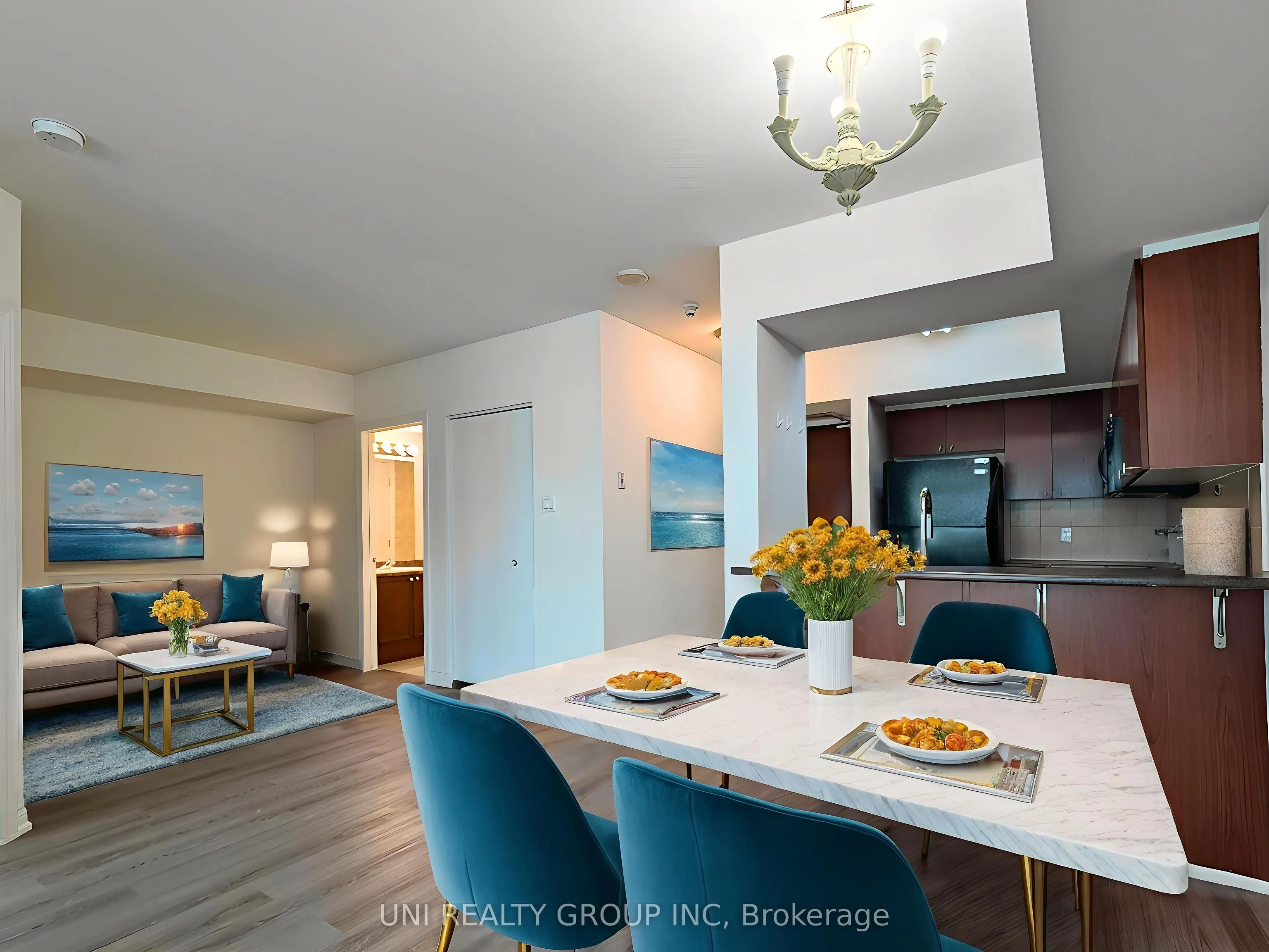 200 RIDEAU Street, #302