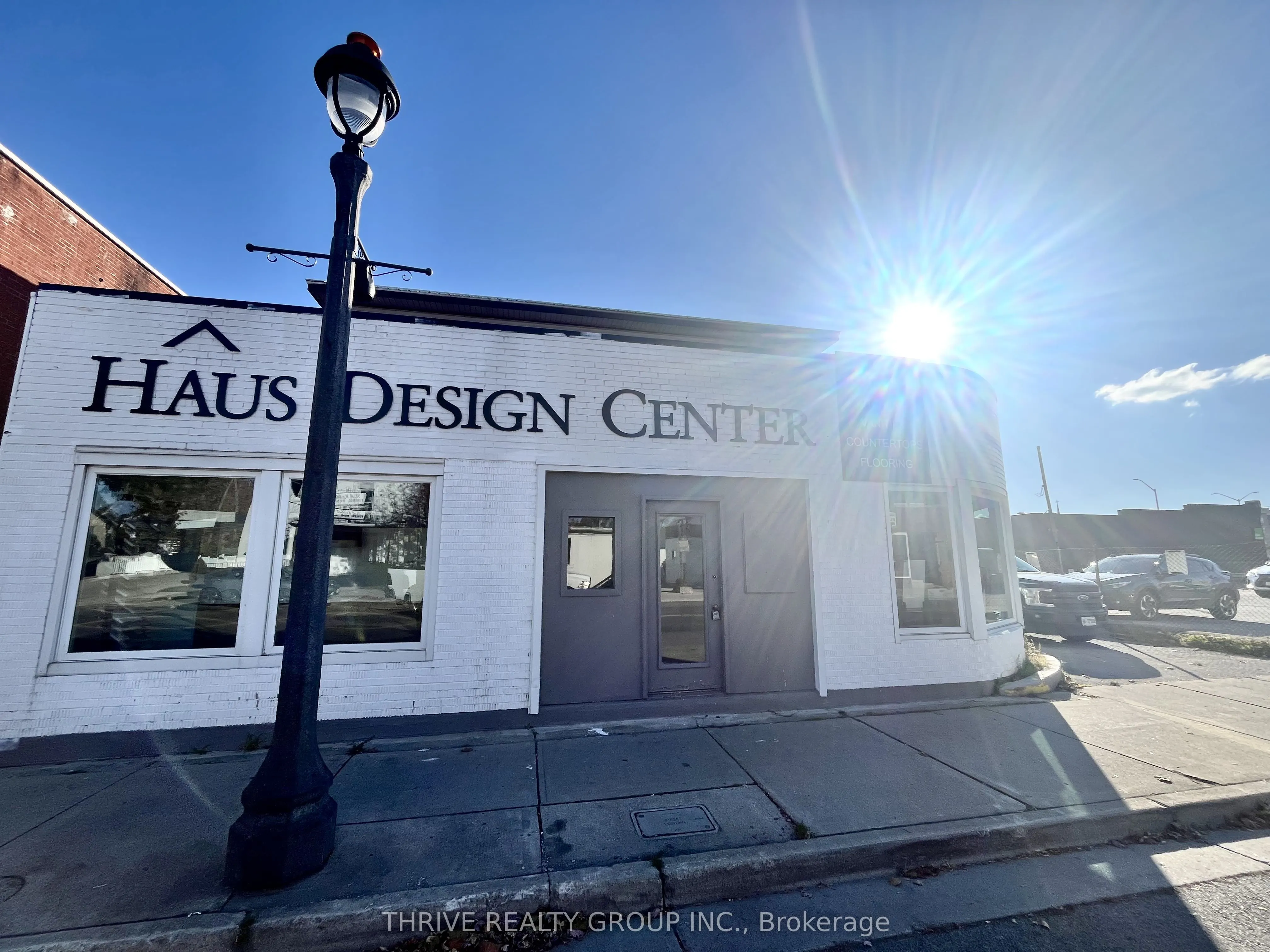 114 Talbot Street East Street E