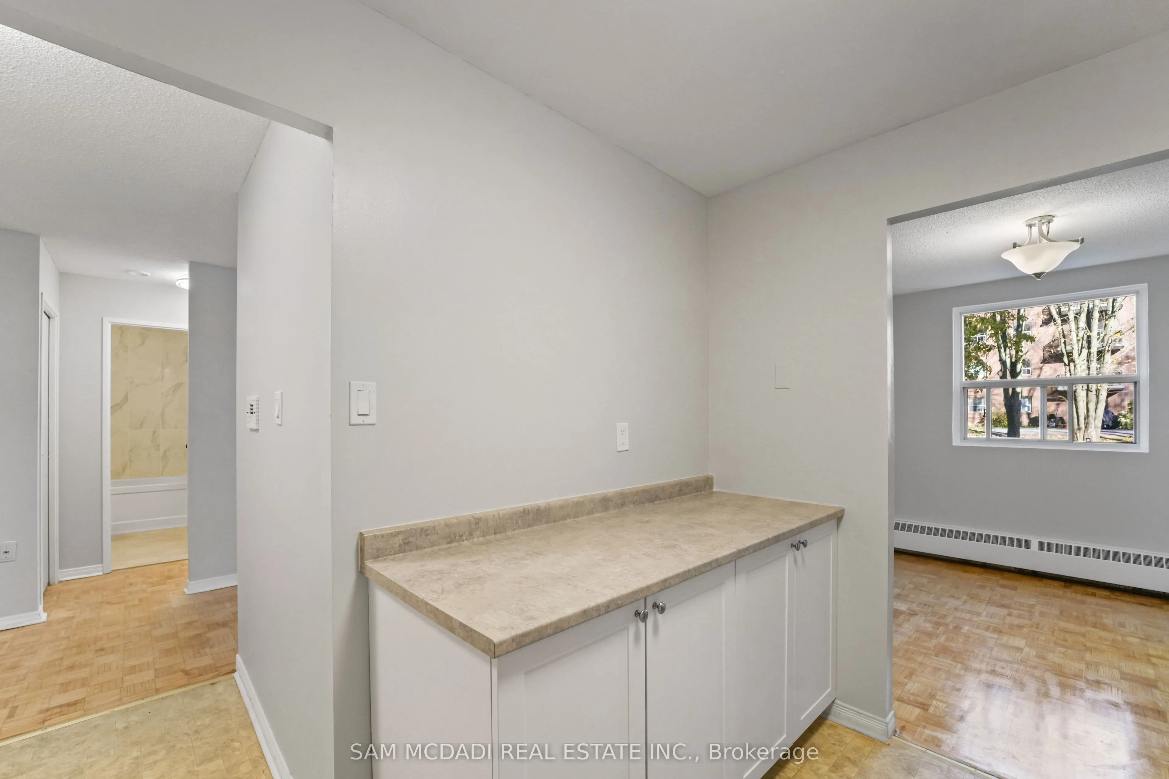 47 MUNROE Street, #103