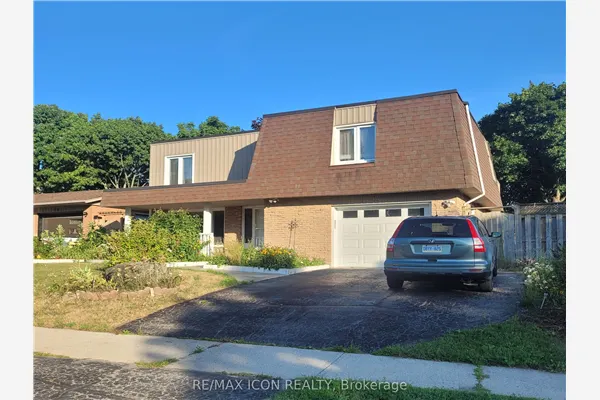 107 Roseneath Crescent