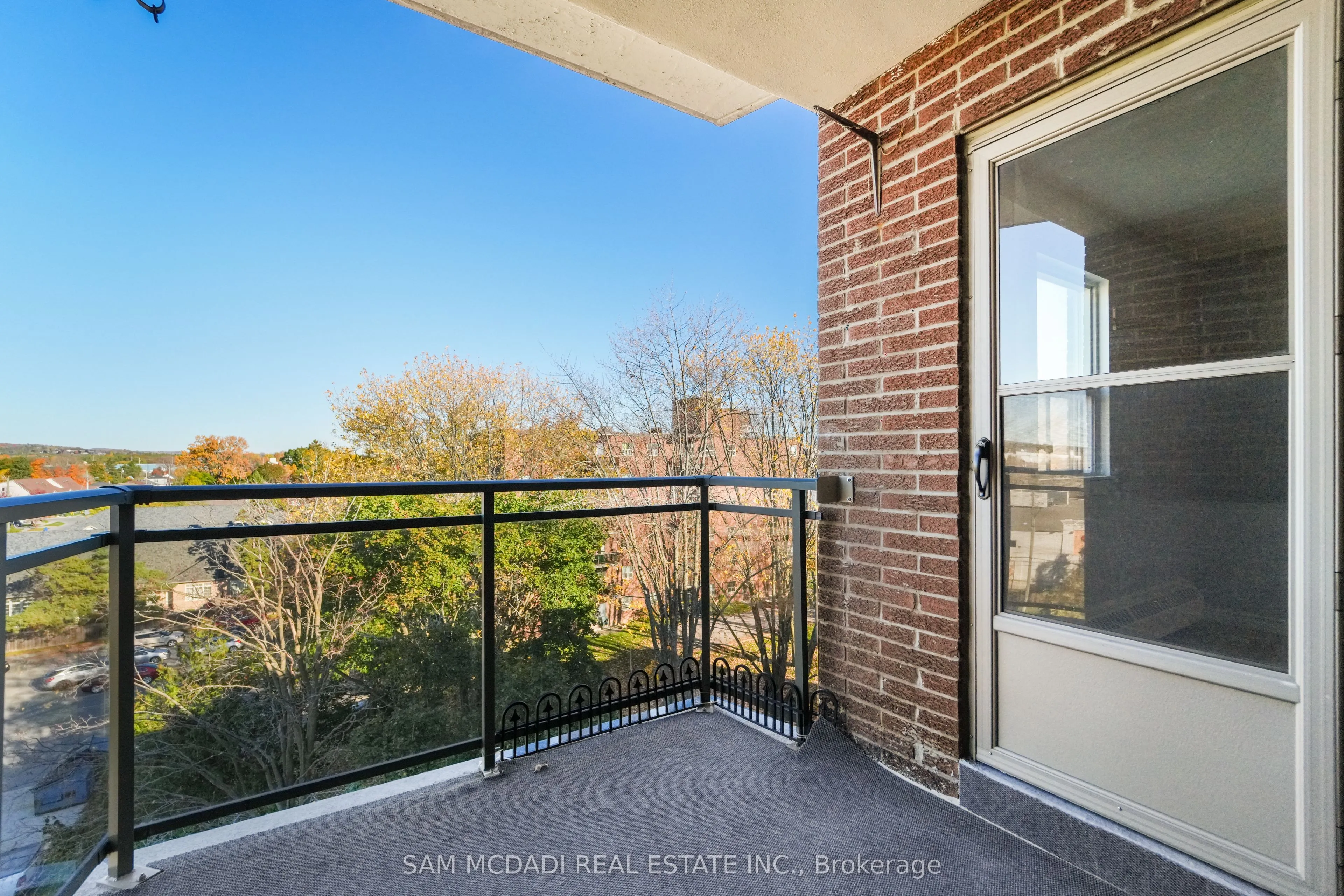 47 MUNROE Street, #603