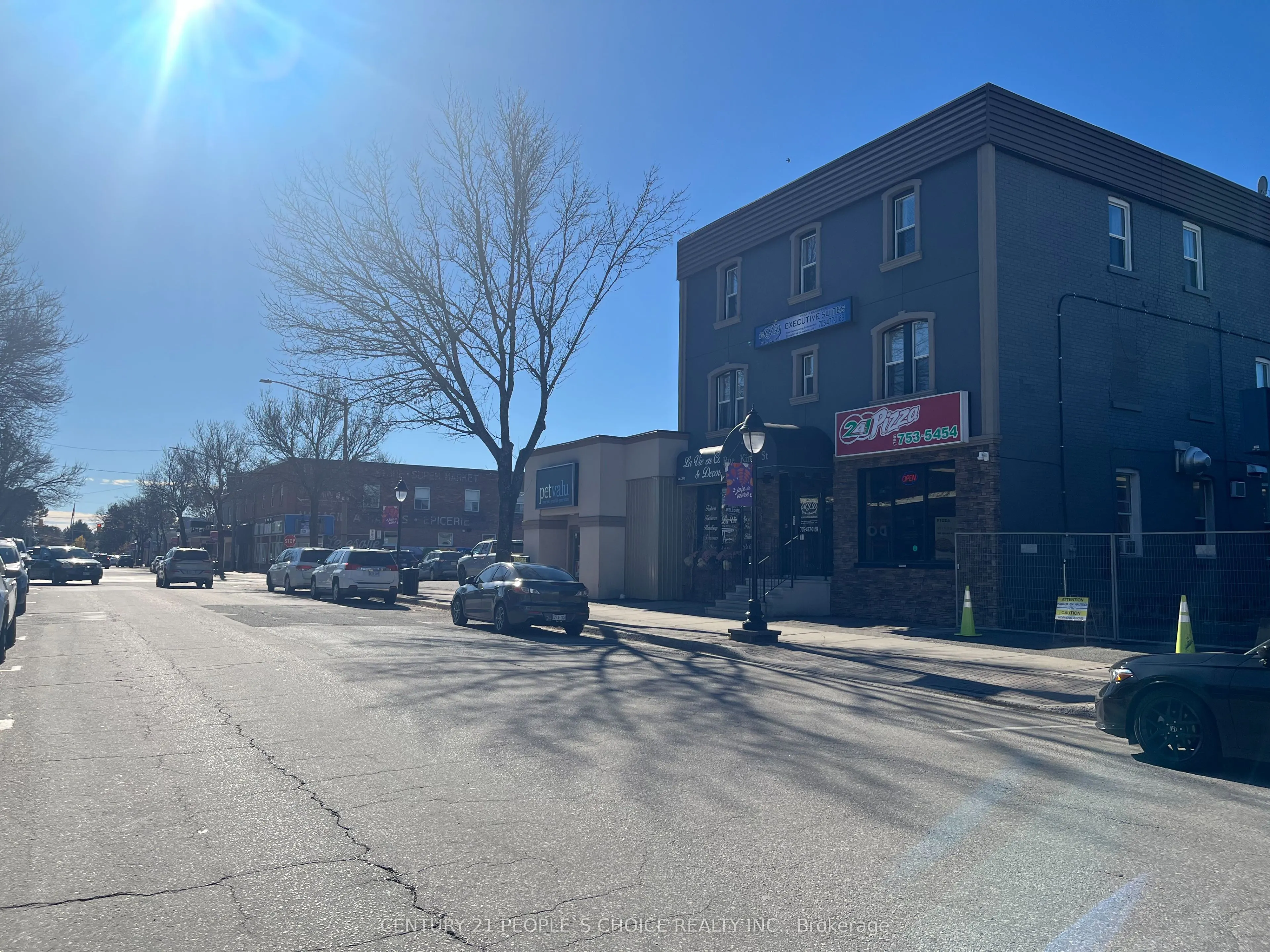 209 King St, #101, Sturgeon Falls,