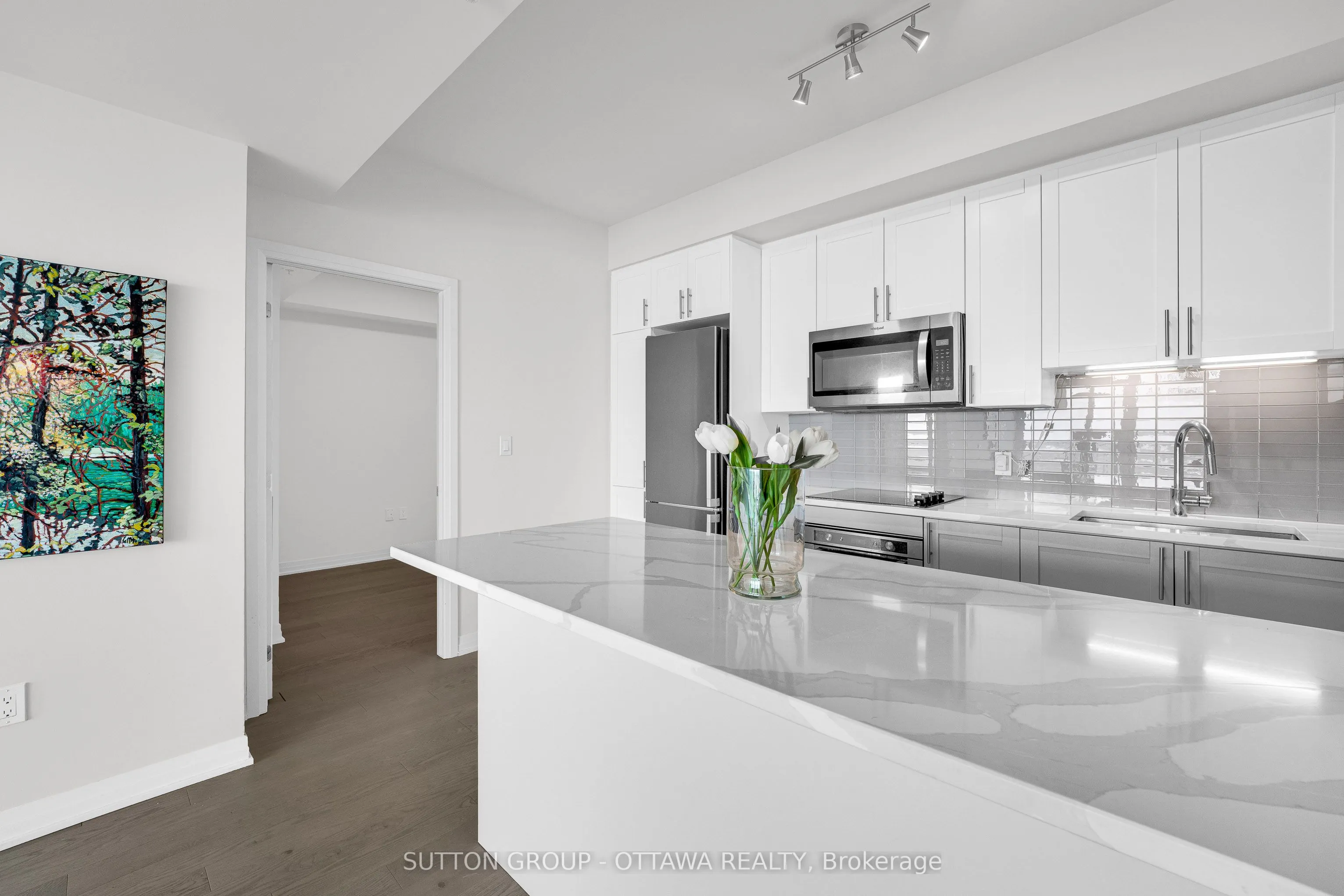 805 Carling Avenue, #3406