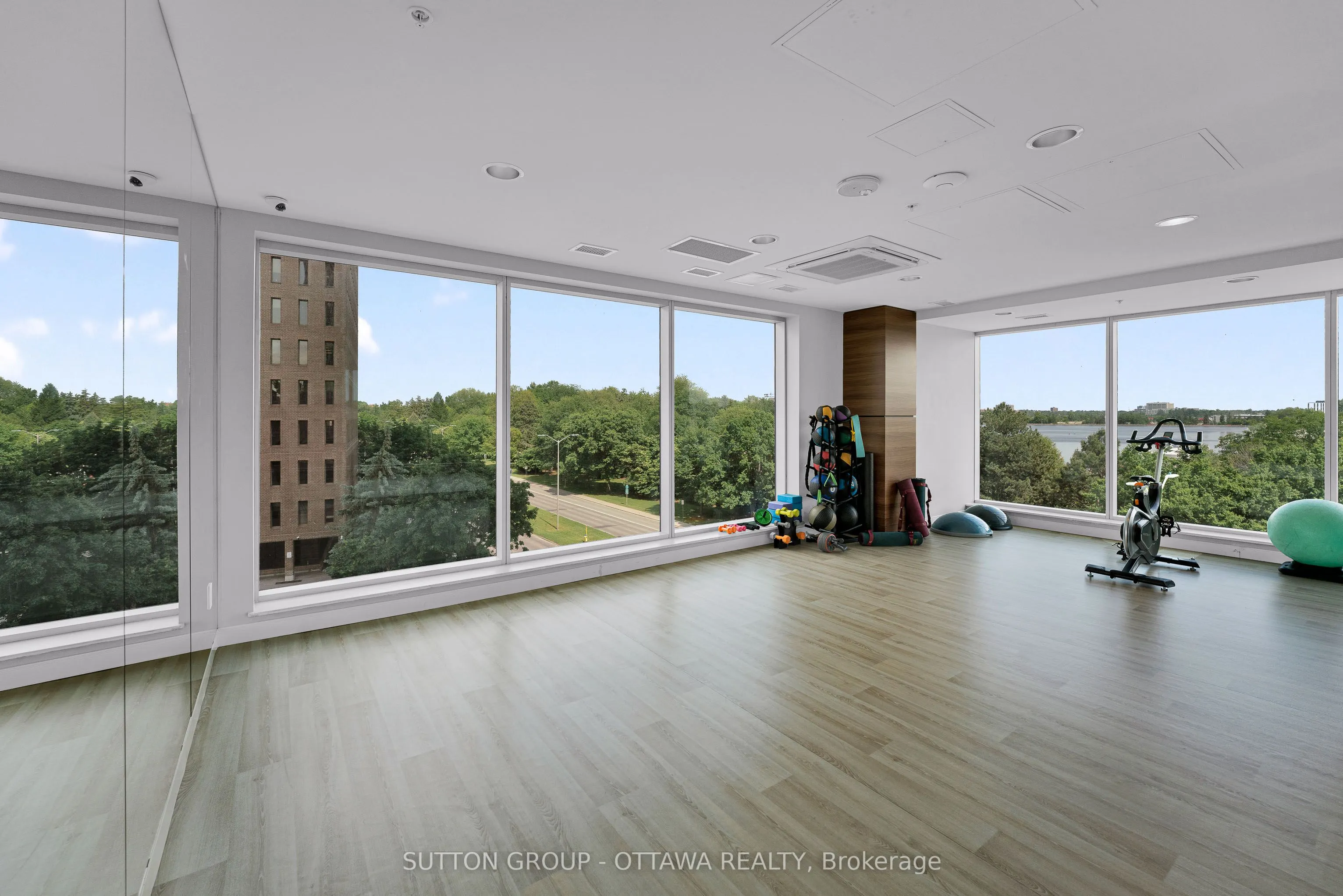 805 Carling Avenue, #3406