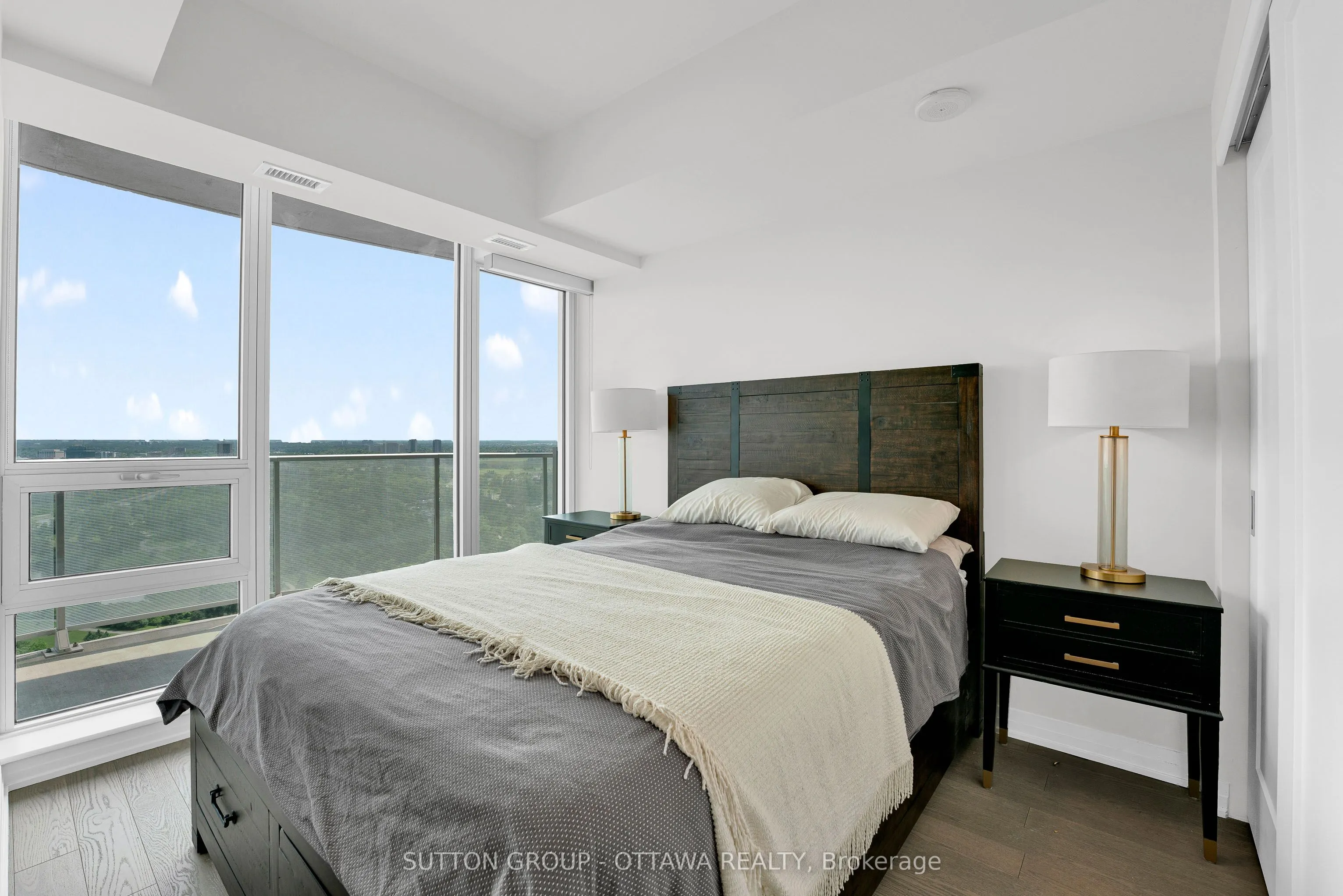 805 Carling Avenue, #3406