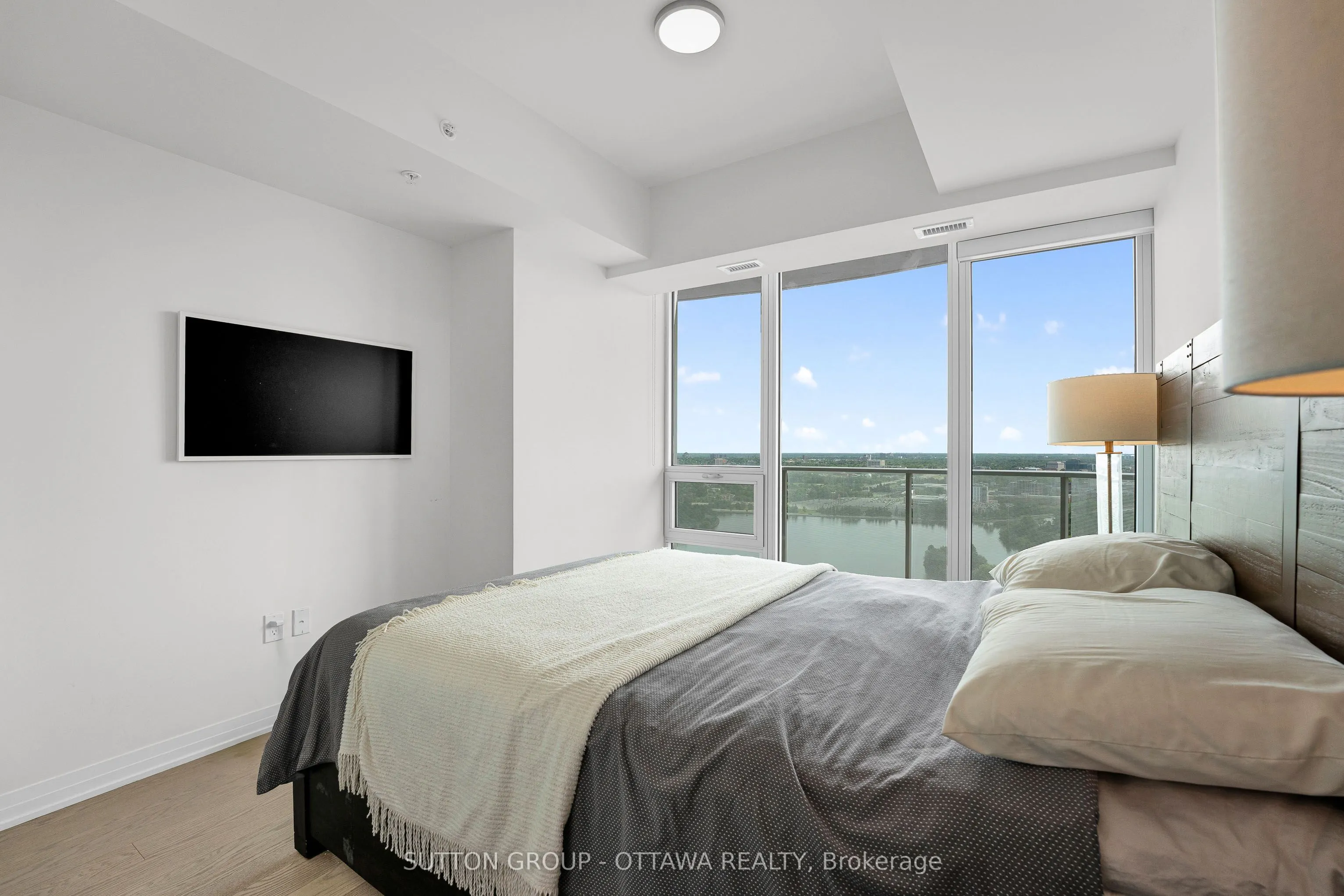 805 Carling Avenue, #3406