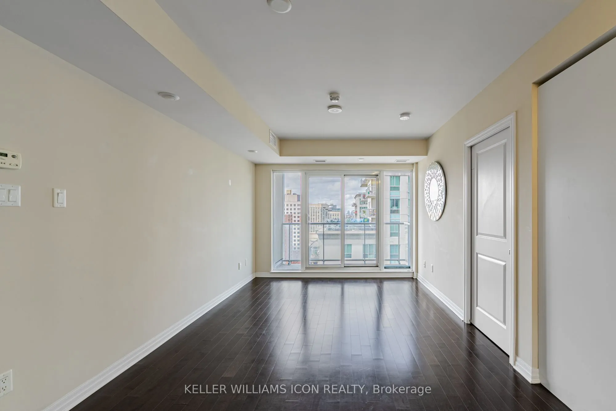 195 Besserer Street, #2209