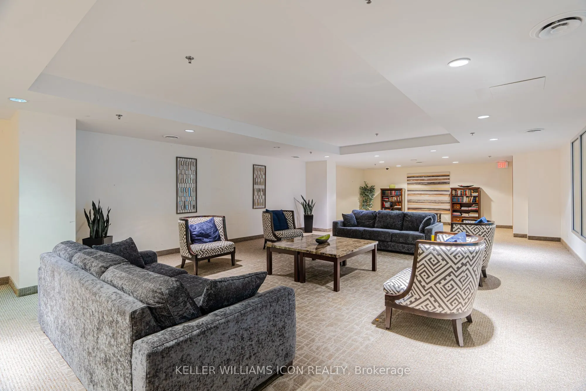 195 Besserer Street, #2209