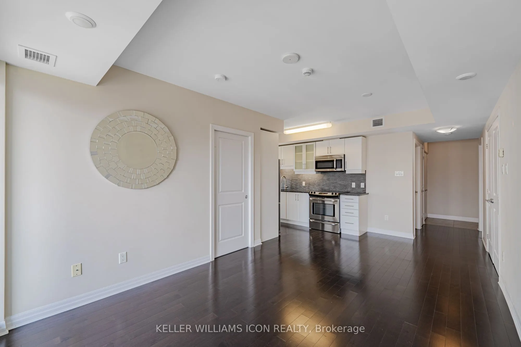 195 Besserer Street, #2209