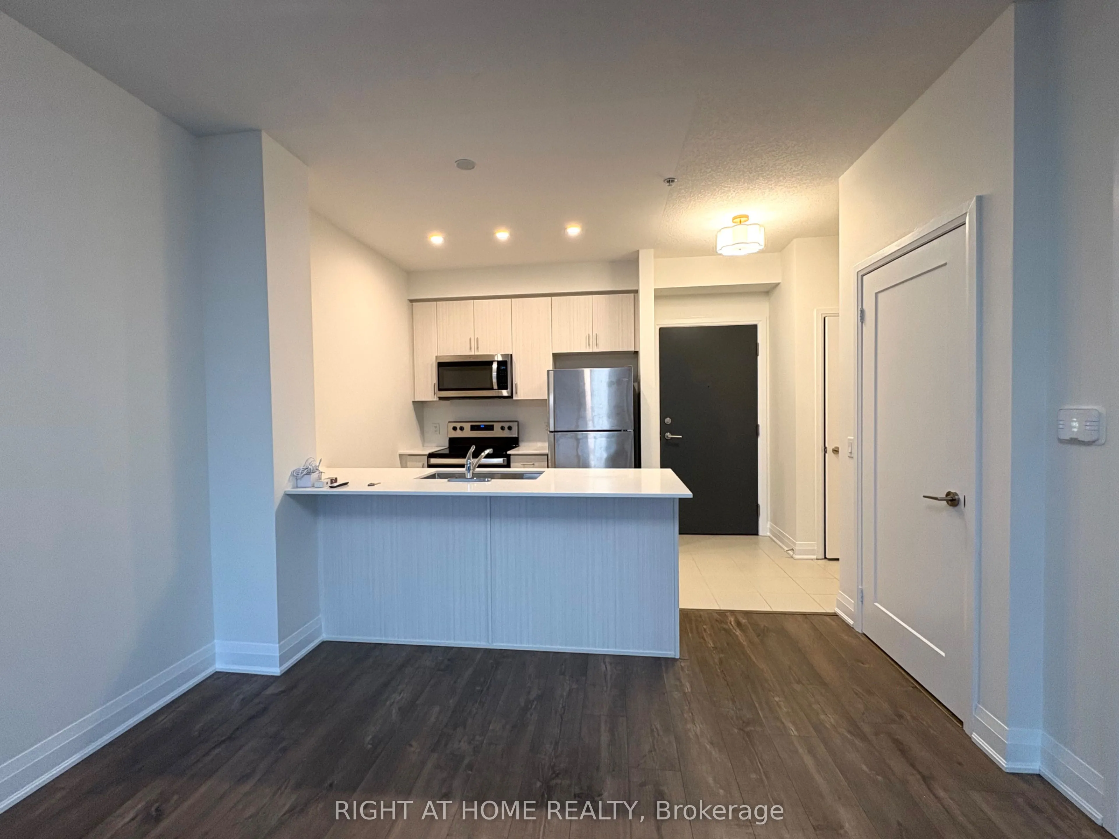 16 Concord Place, #513